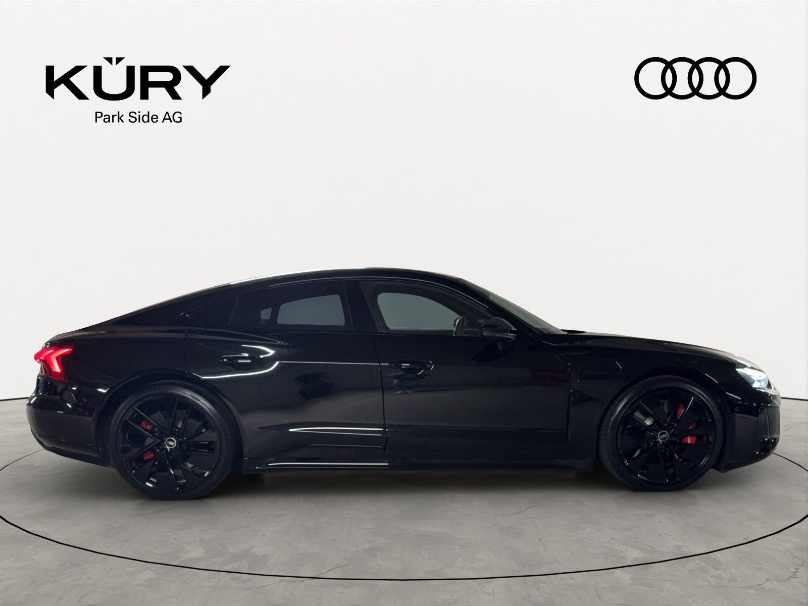 AUDI Audi e-tron GT-image-2