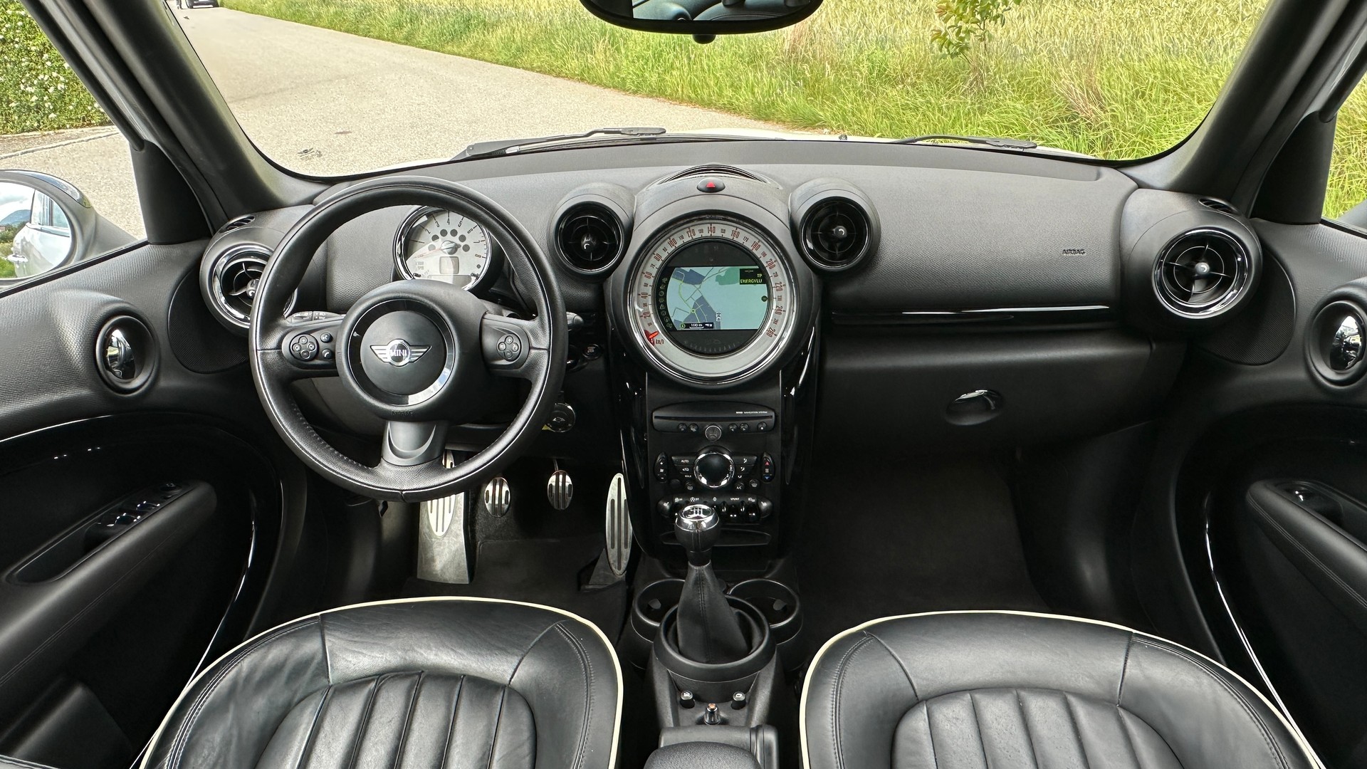 MINI Countryman Cooper S ALL4-image-10