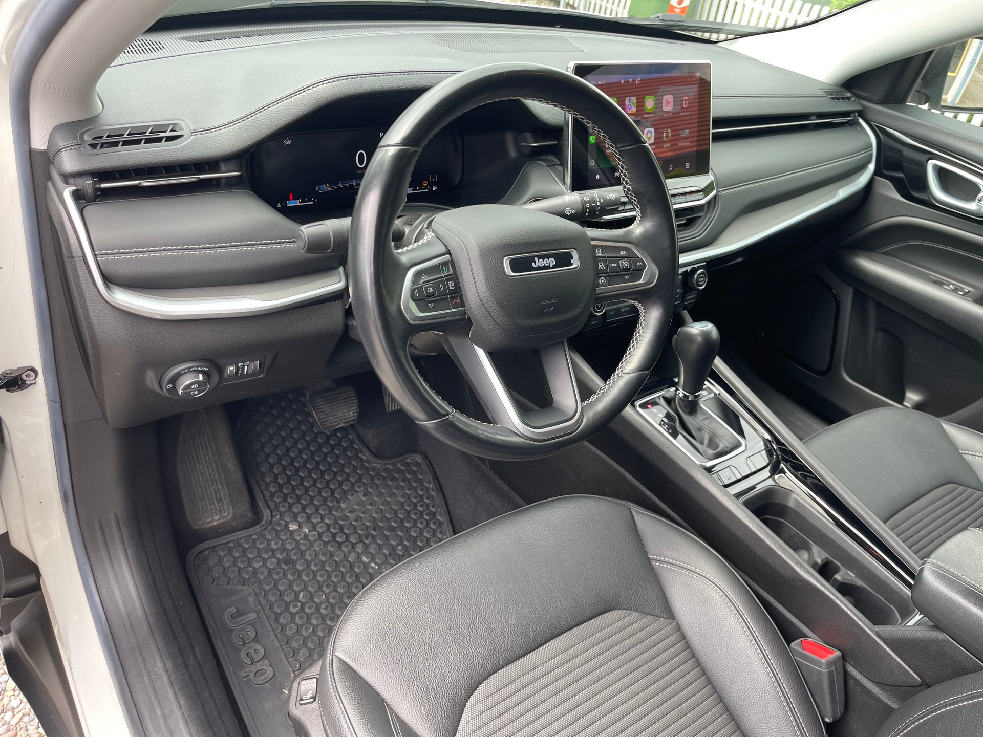 JEEP Compass 4x2 1.3 Limited DKG-image-8