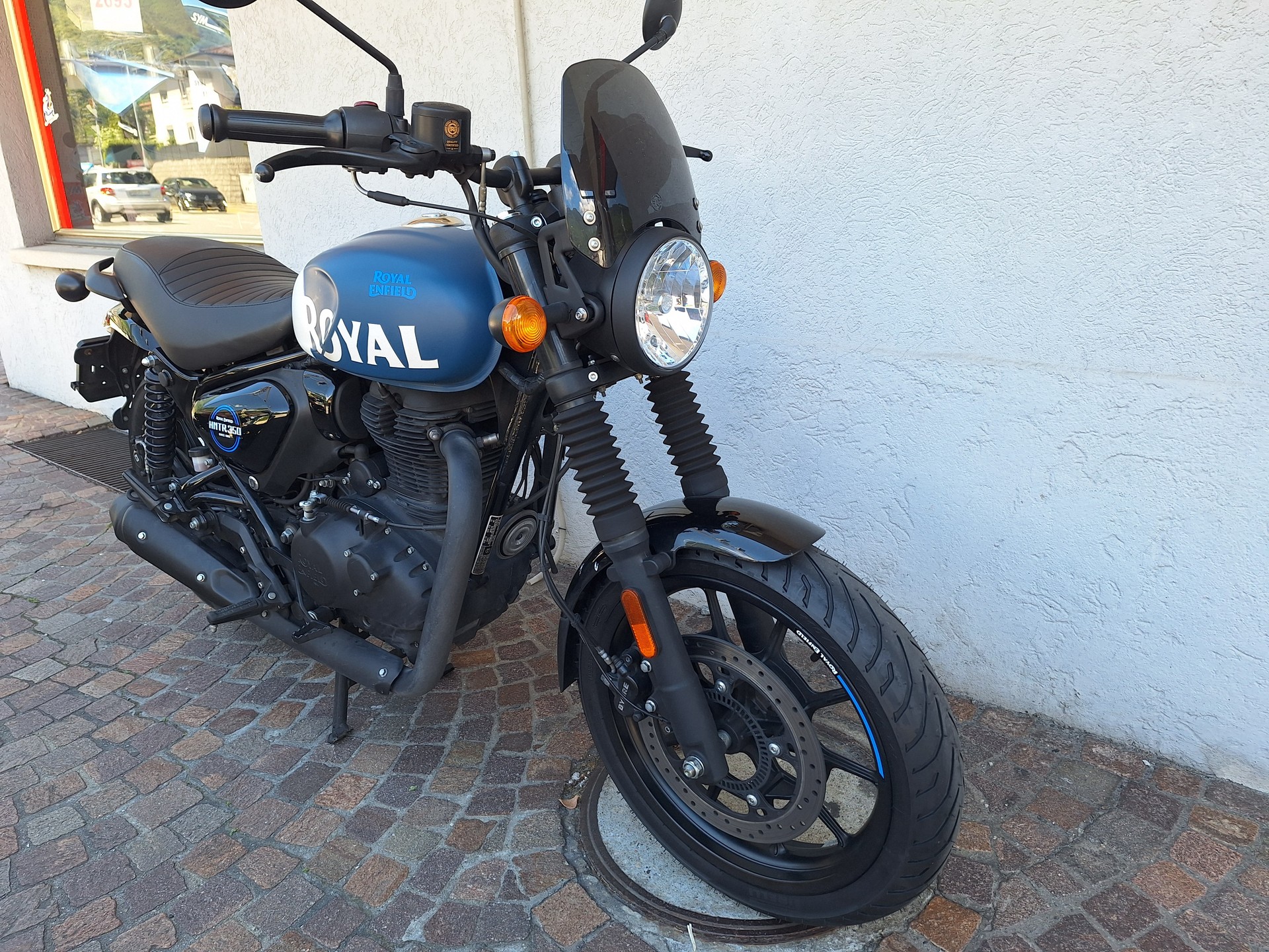 ROYAL ENFIELD Hntr 350 Dapper-image-1