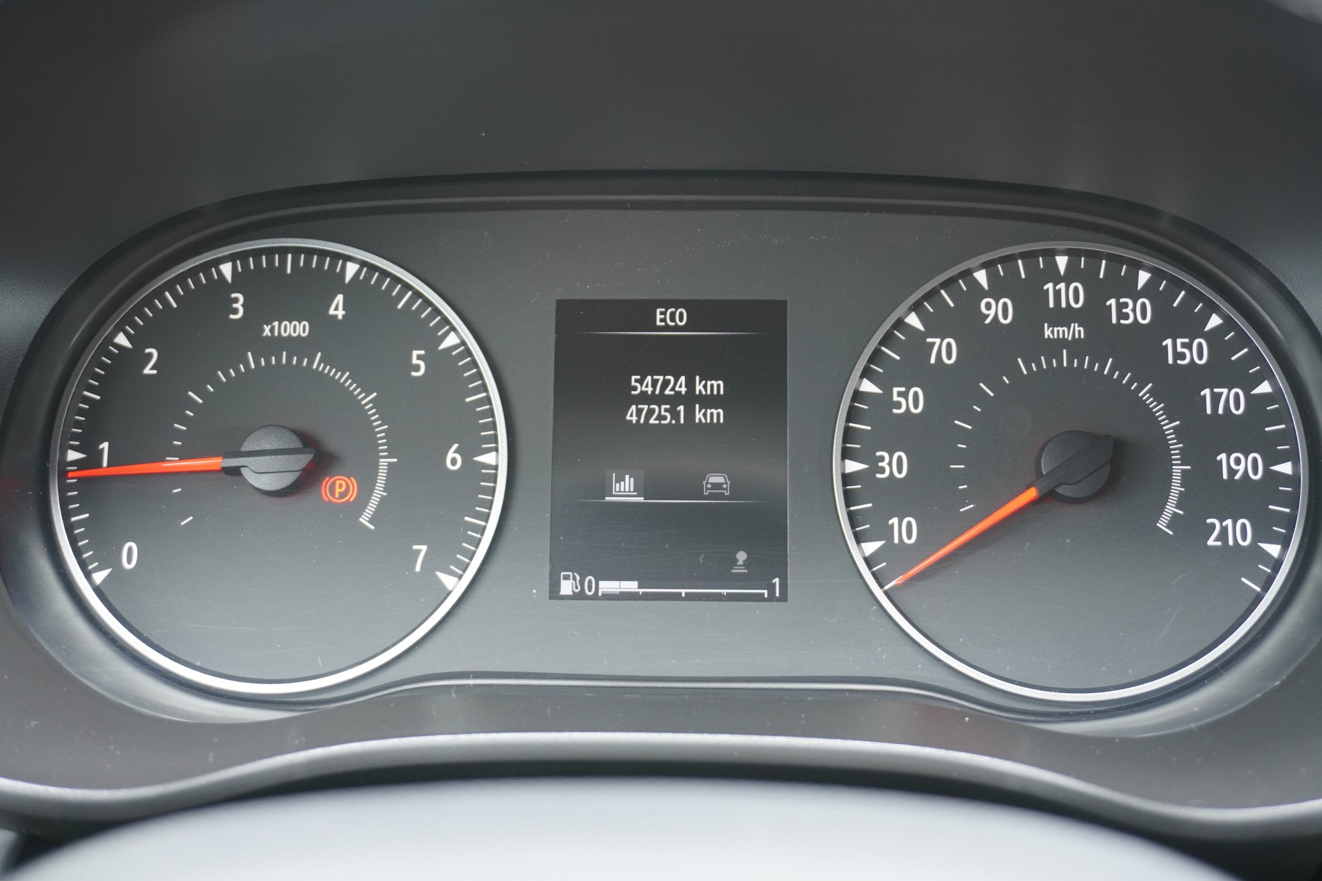 DACIA Jogger TCe 110 Extreme 7-PLÄTZER!!!-image-28