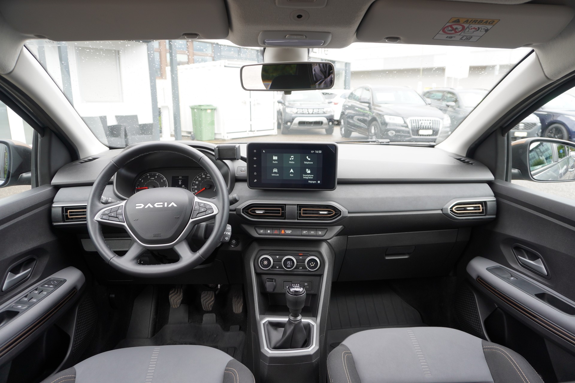 DACIA Jogger TCe 110 Extreme 7-PLÄTZER!!!-image-15