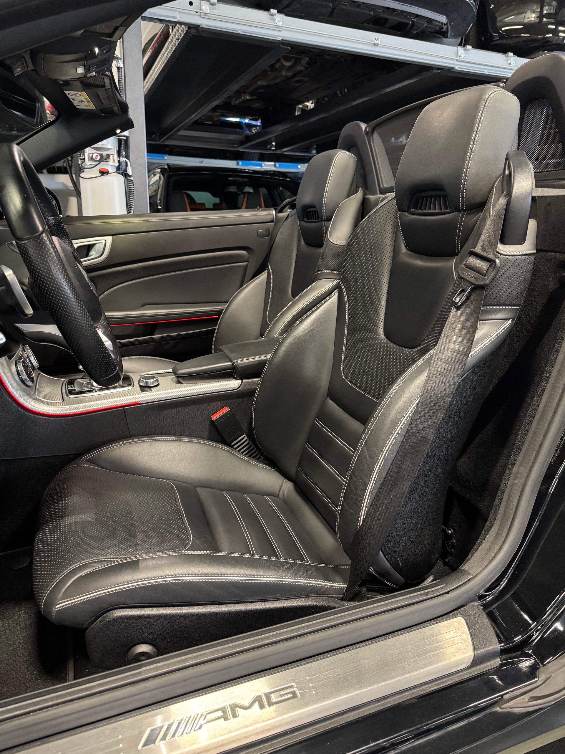 MERCEDES-BENZ SLC 43 AMG 9G-Tronic-image-8