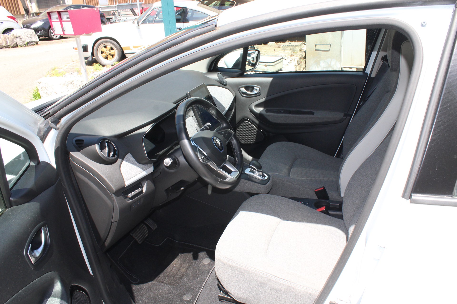 RENAULT Zoe R135 (incl. Batterie)-image-4