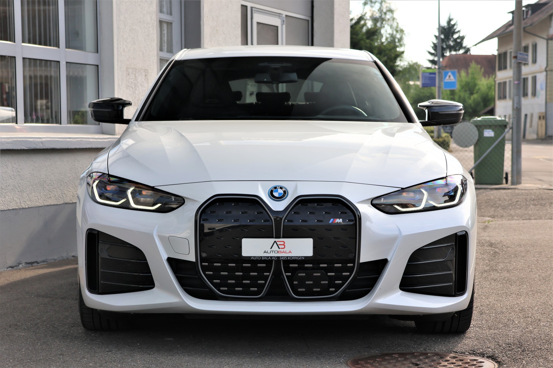 BMW i4 M50 (CH)-image-1
