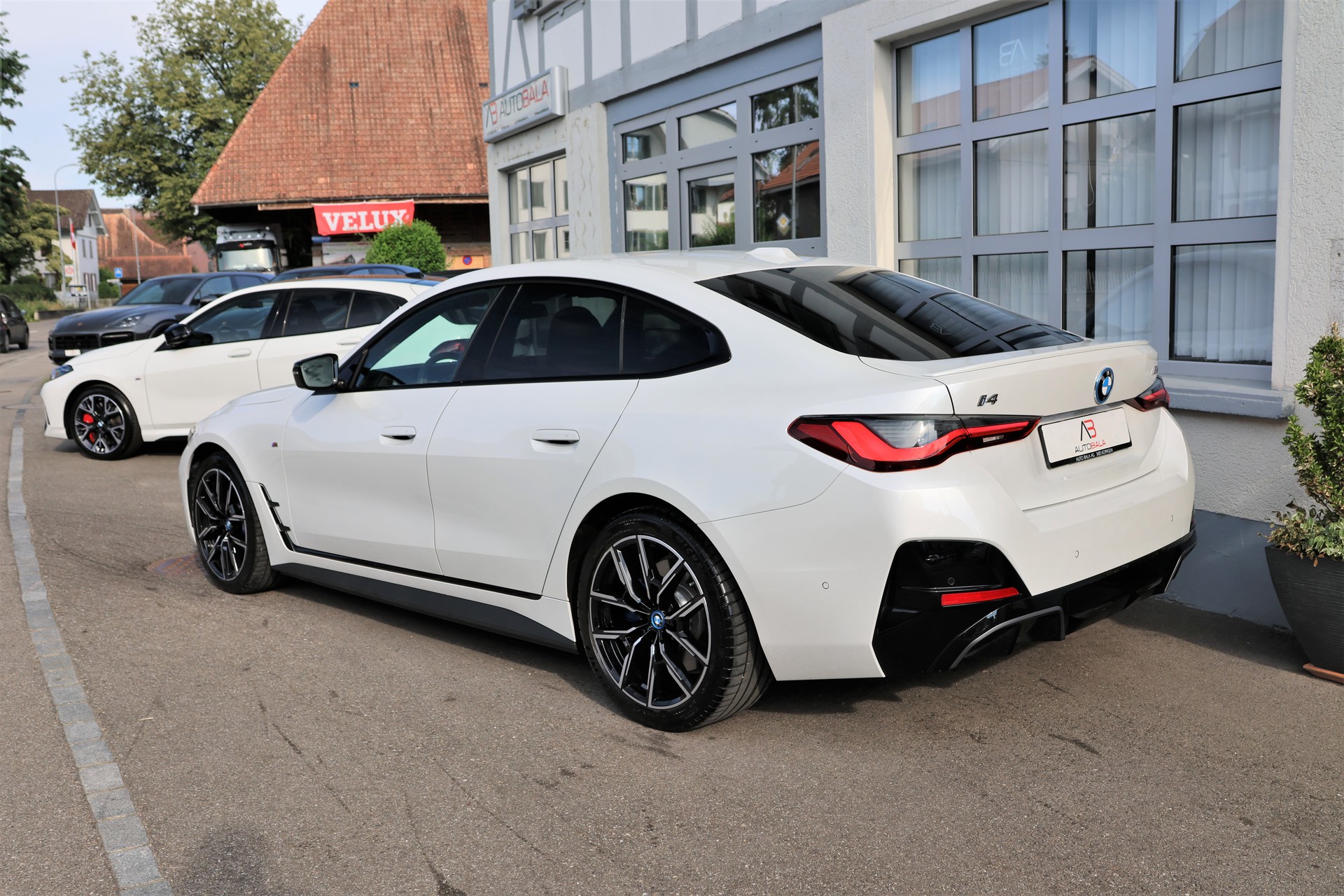 BMW i4 M50 (CH)-image-6