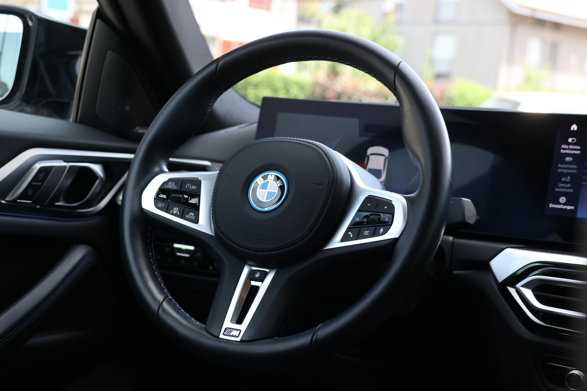 BMW i4 M50 (CH)-image-14