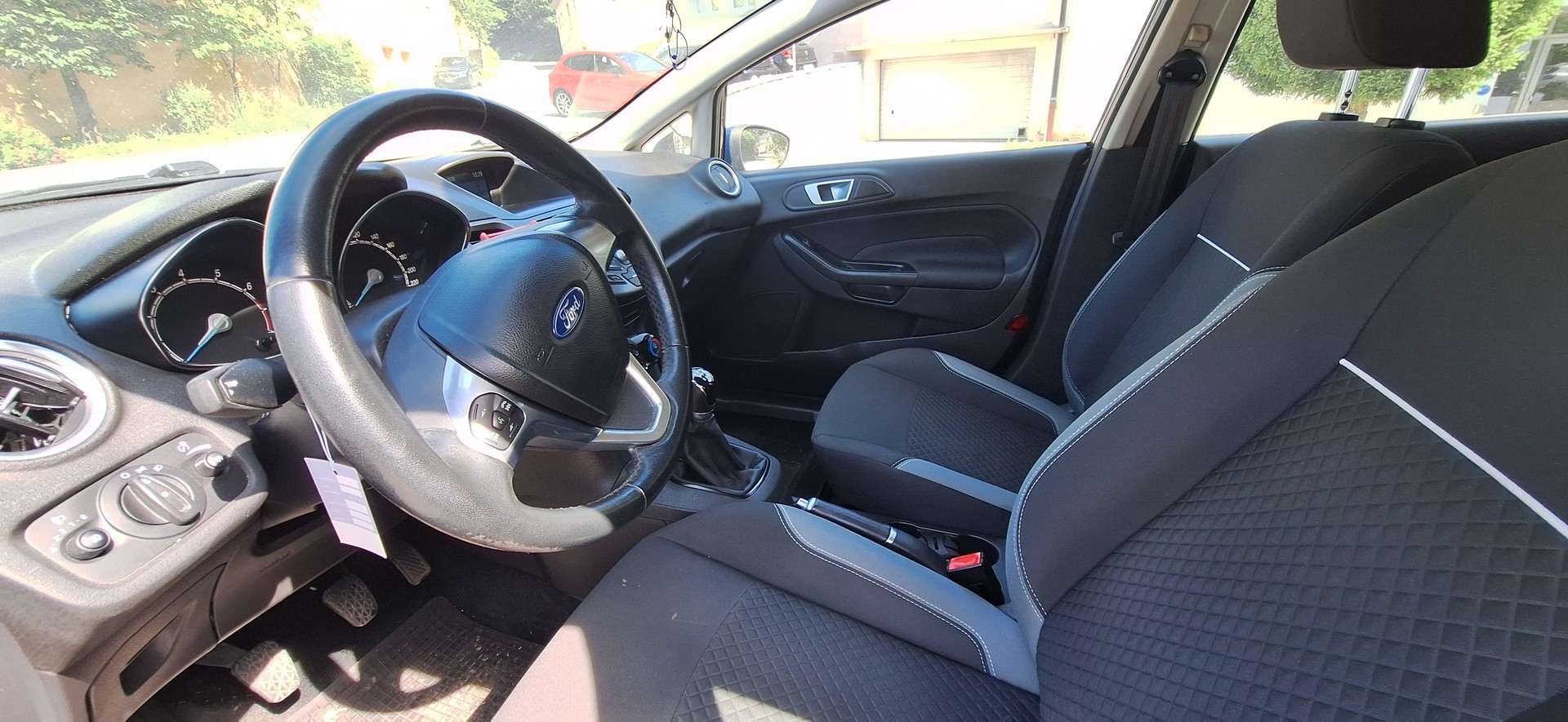 FORD Fiesta 1.0 Energy-image-9