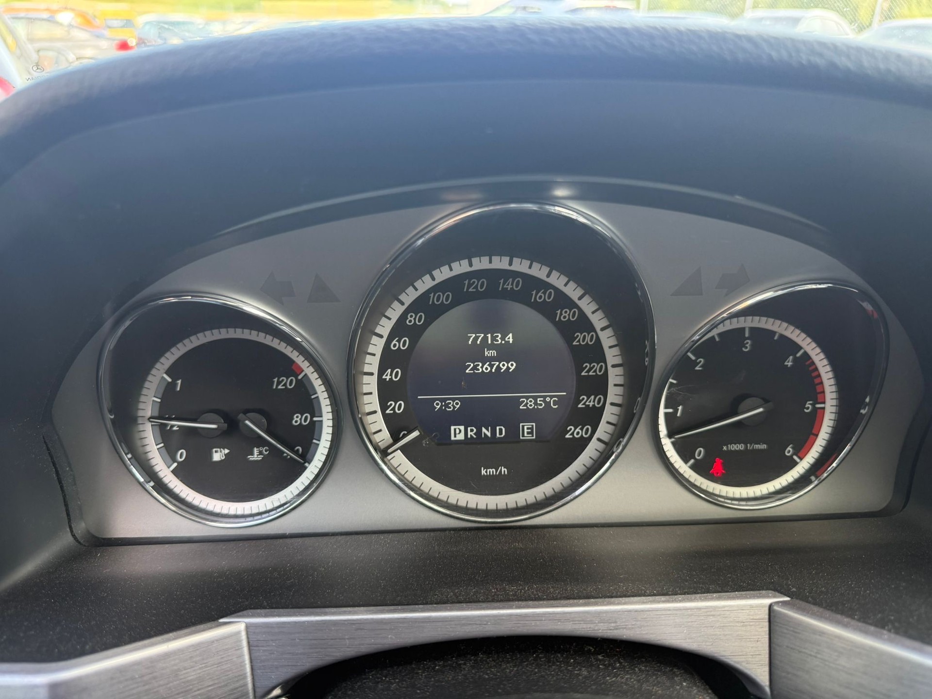 MERCEDES-BENZ GLK 350 CDI 4Matic 7G-Tronic-image-16