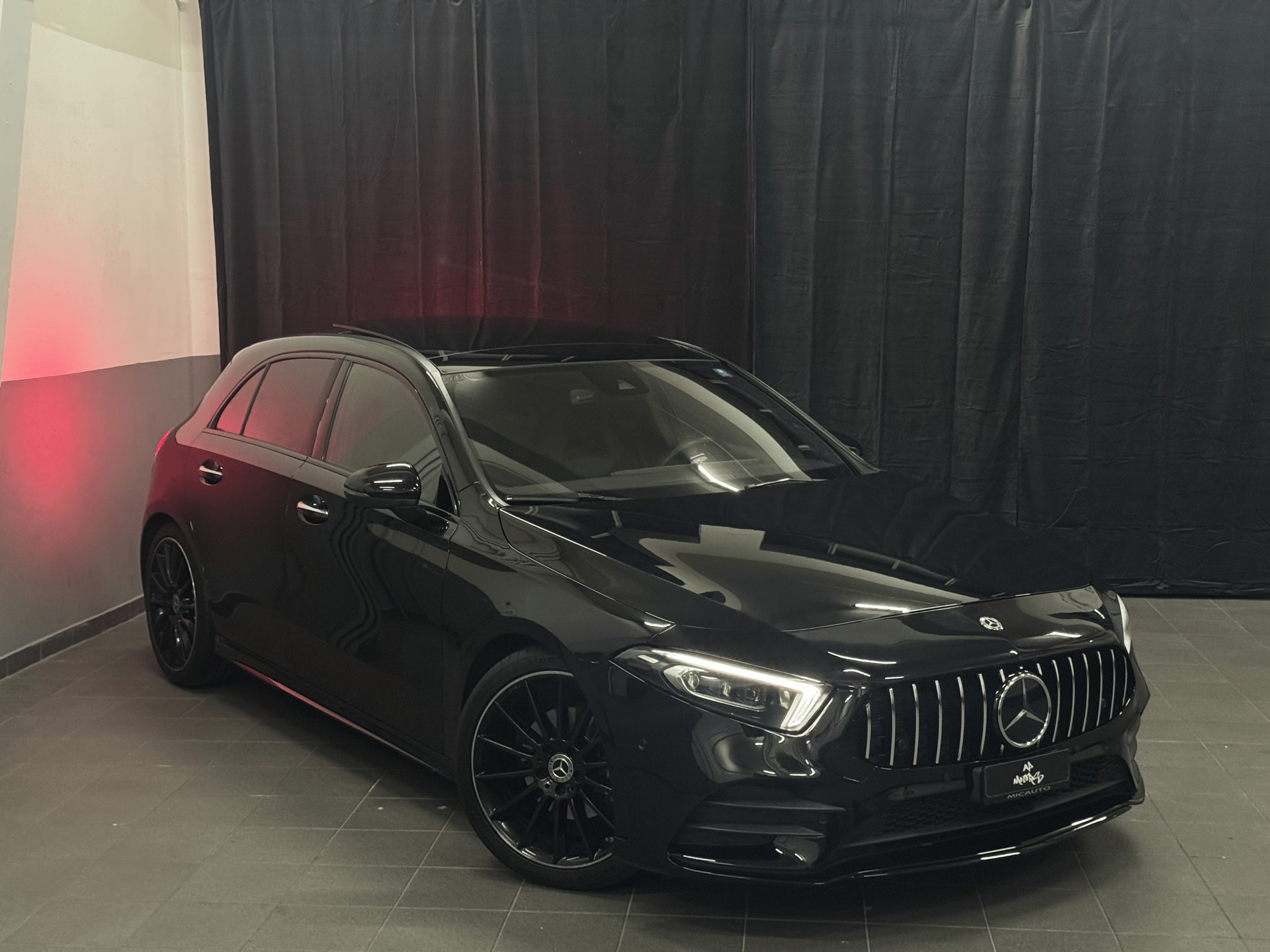 MERCEDES-BENZ A 200 AMG Line 7G-DCT-image-0