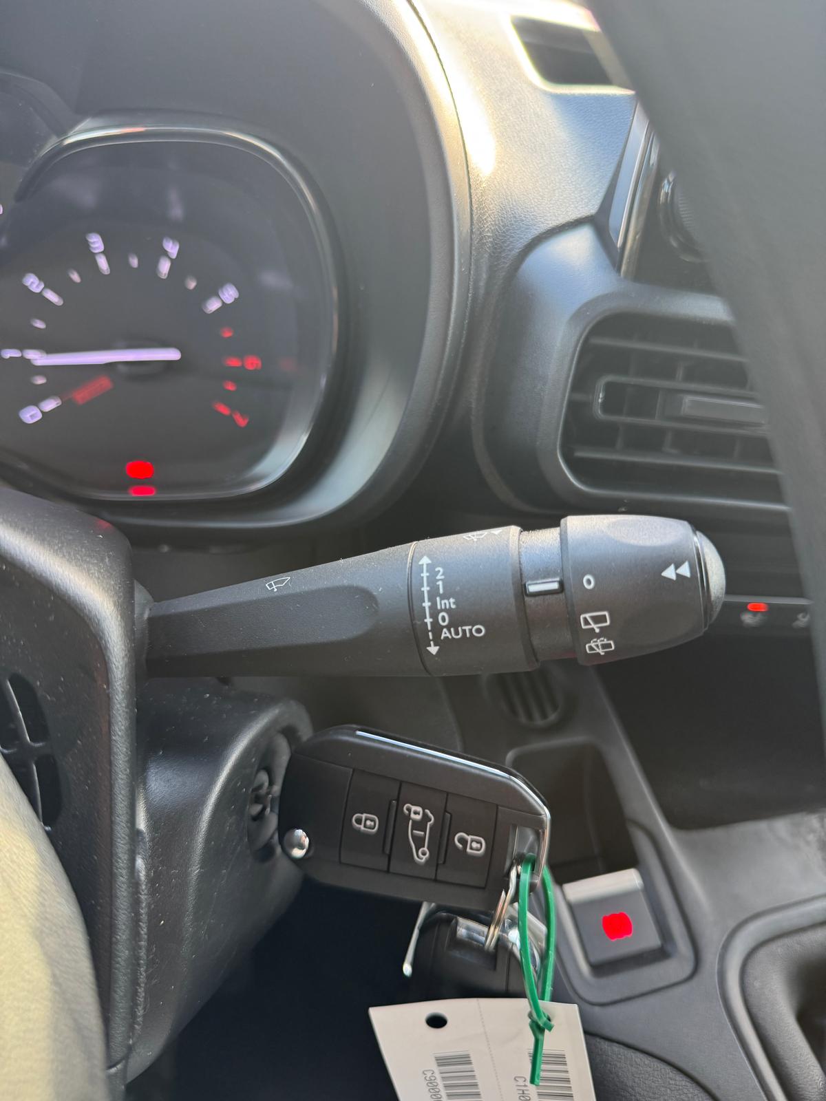 TOYOTA Proace City Van 1.2 Active Medium-image-13