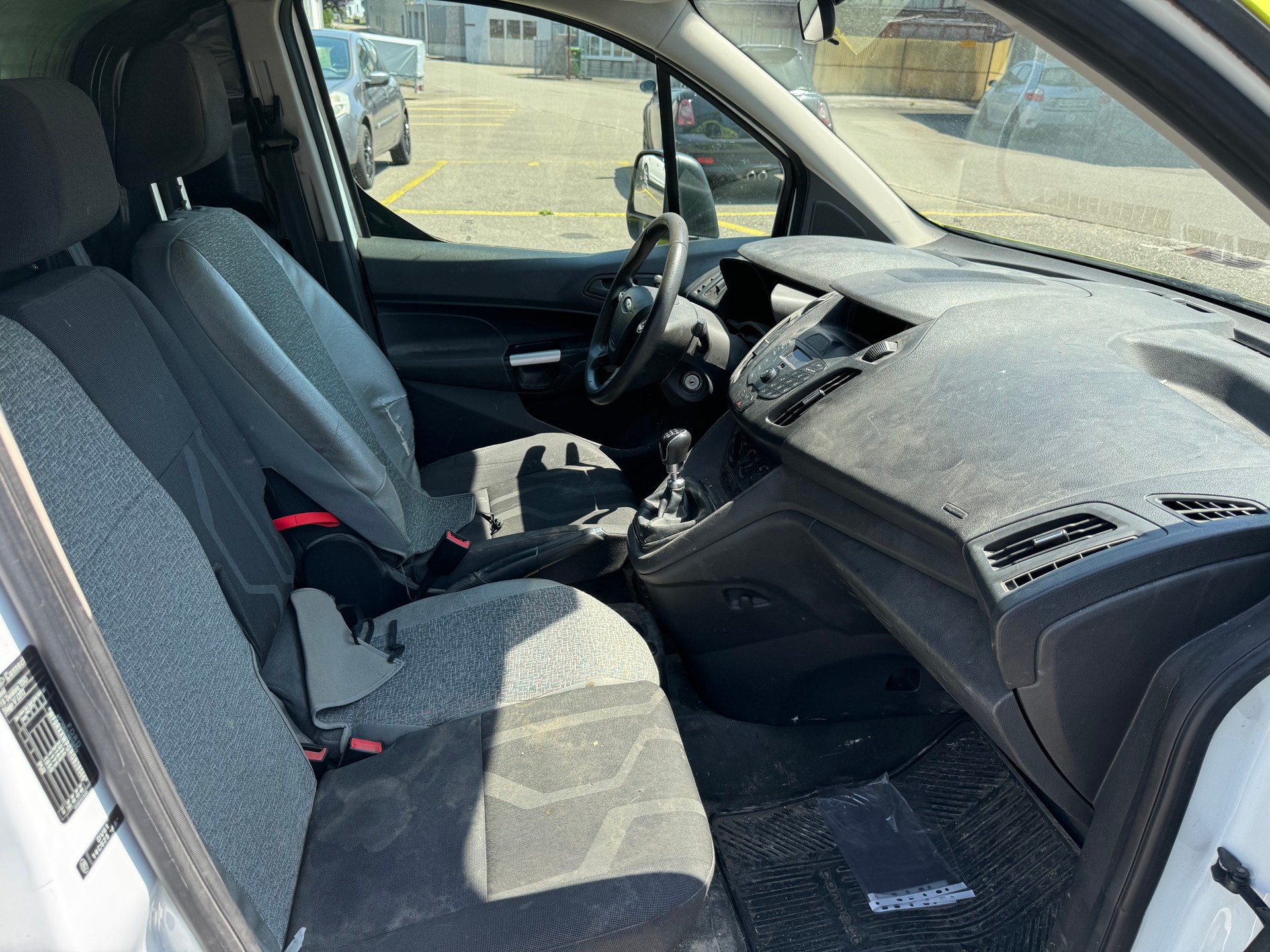FORD Transit Connect Van T200 1.6 TDCi Trend-image-8