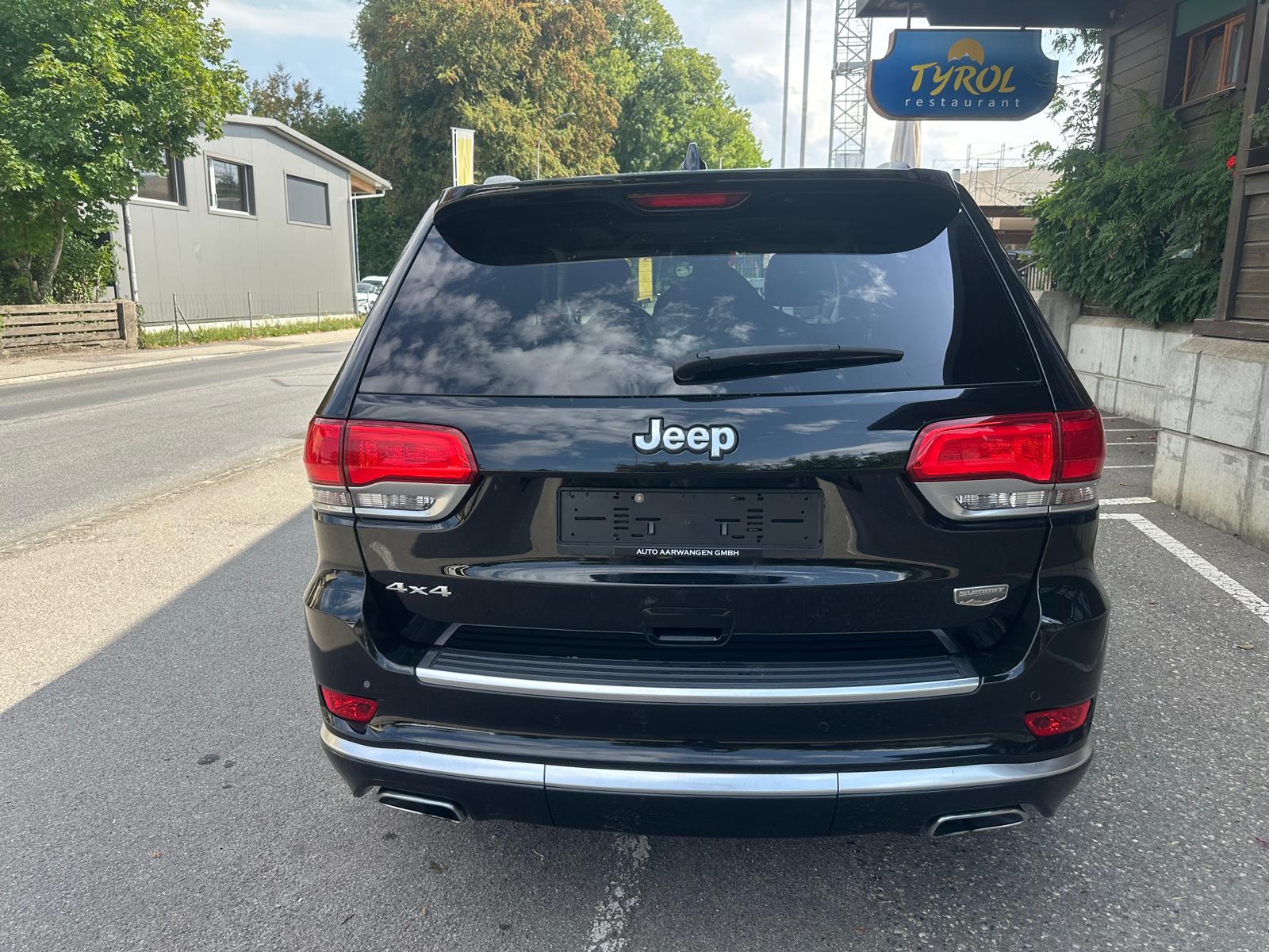 JEEP Grand Cherokee 3.0 CRD Summit Automatic-image-4