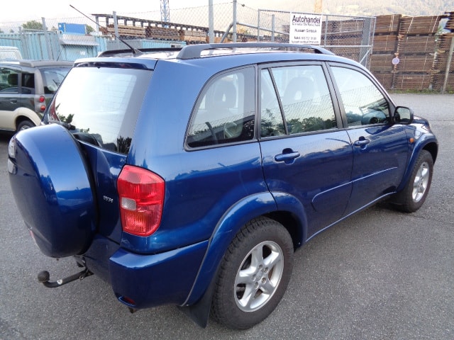 TOYOTA RAV-4 2.0 16V Linea Sol-image-3