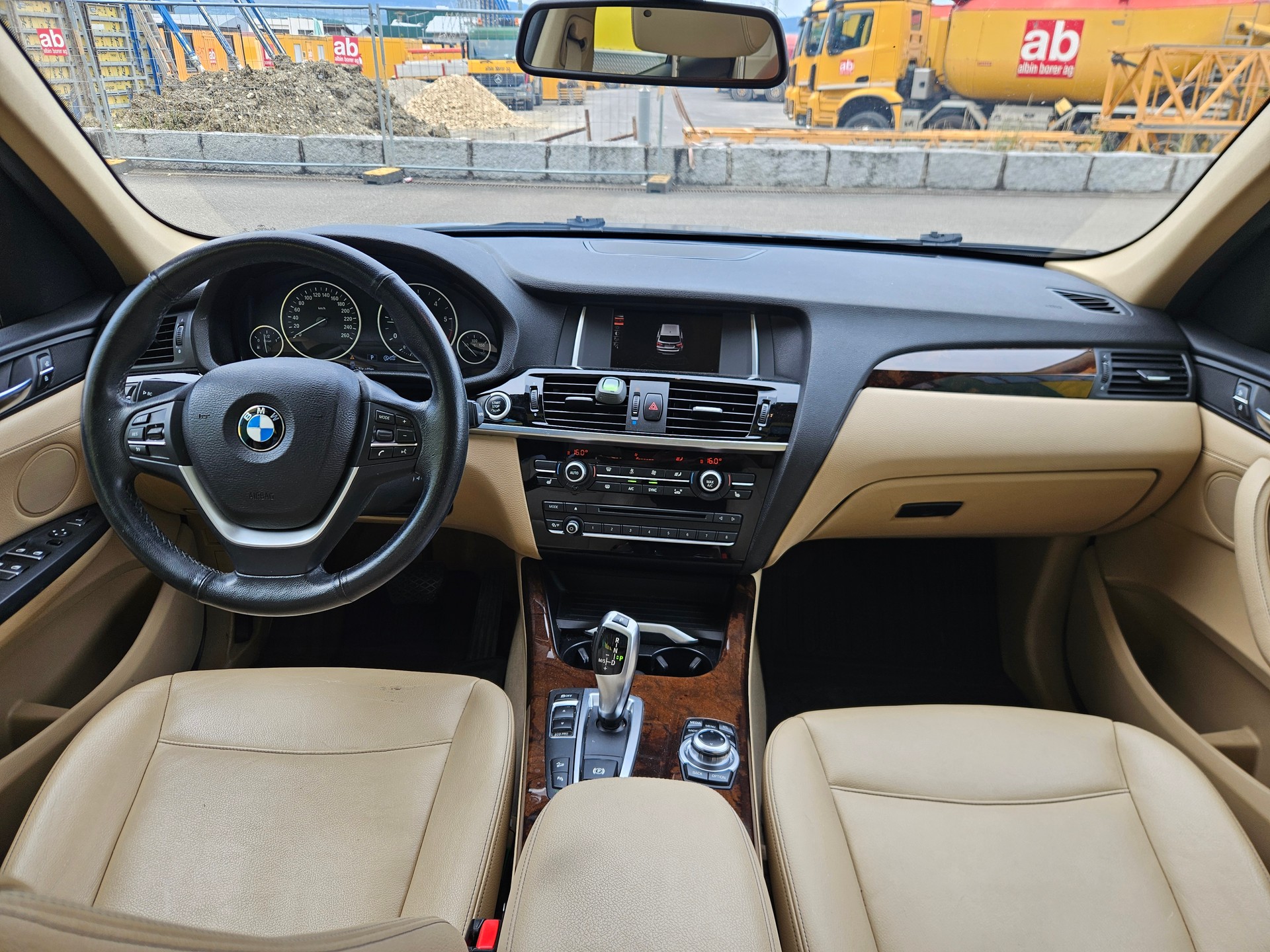 BMW X3 xDrive 20d Steptronic-image-12