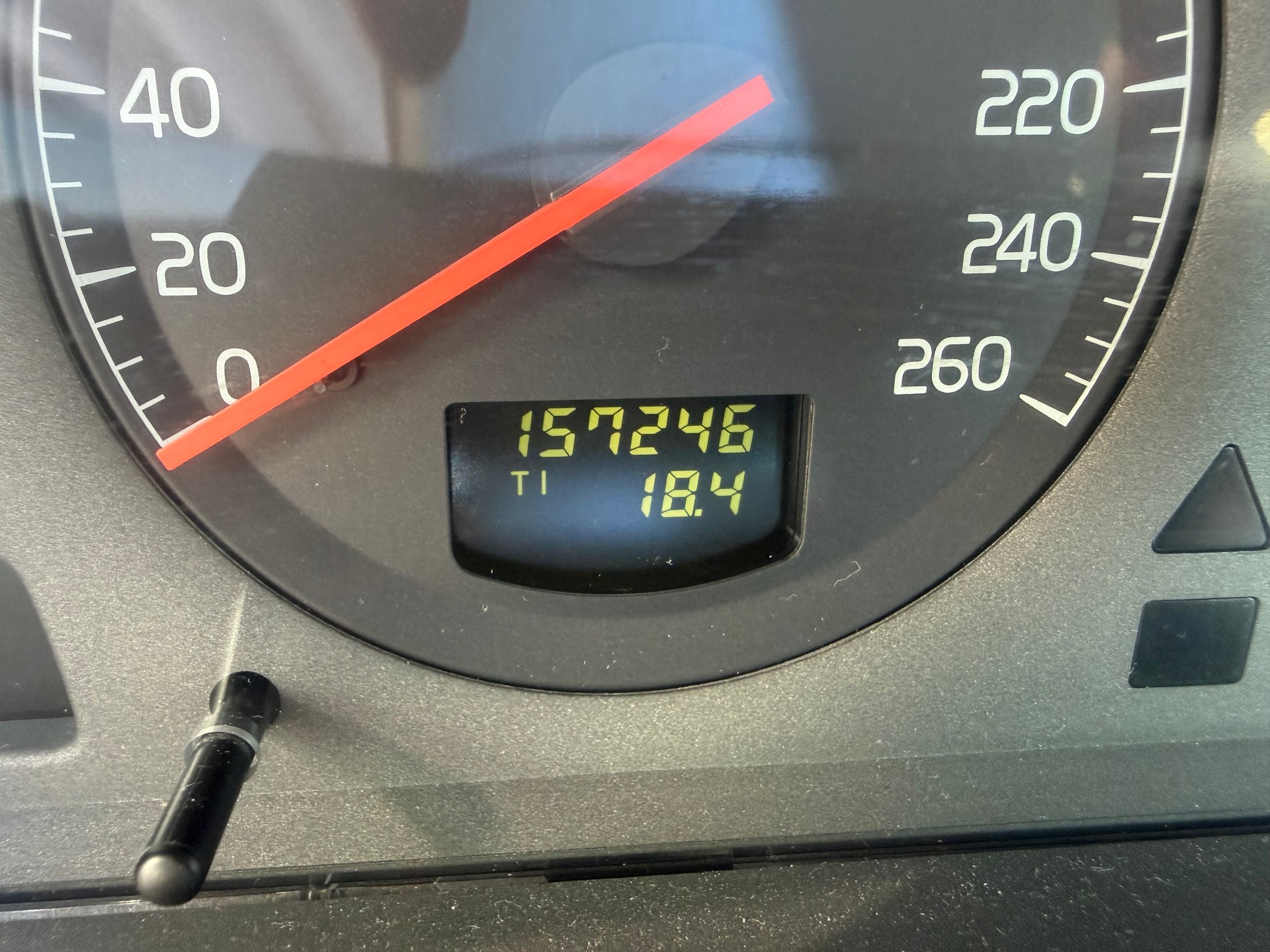 VOLVO S60 2.4T-image-10