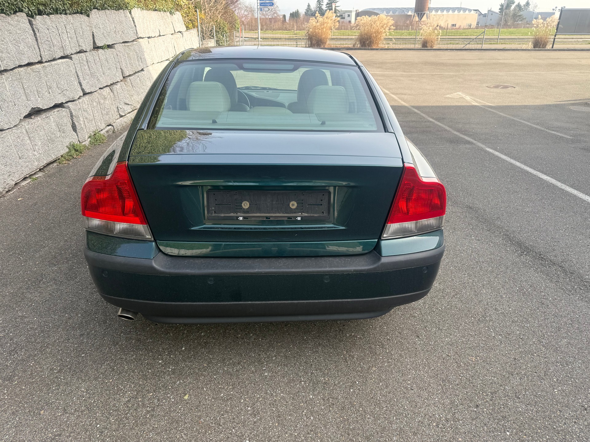 VOLVO S60 2.4T-image-3