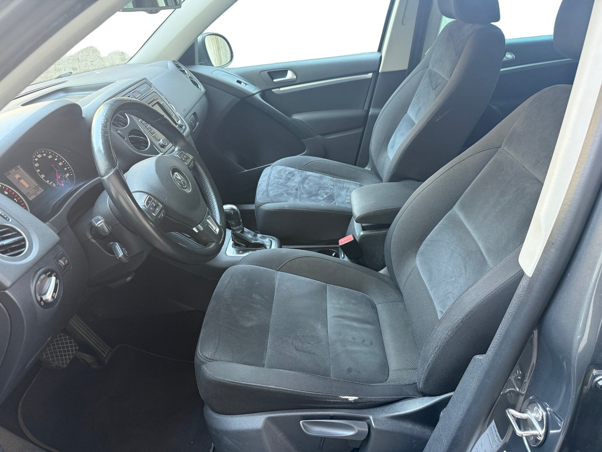 VW Tiguan 2.0 TSI Sport&Style 4Motion DSG-image-7