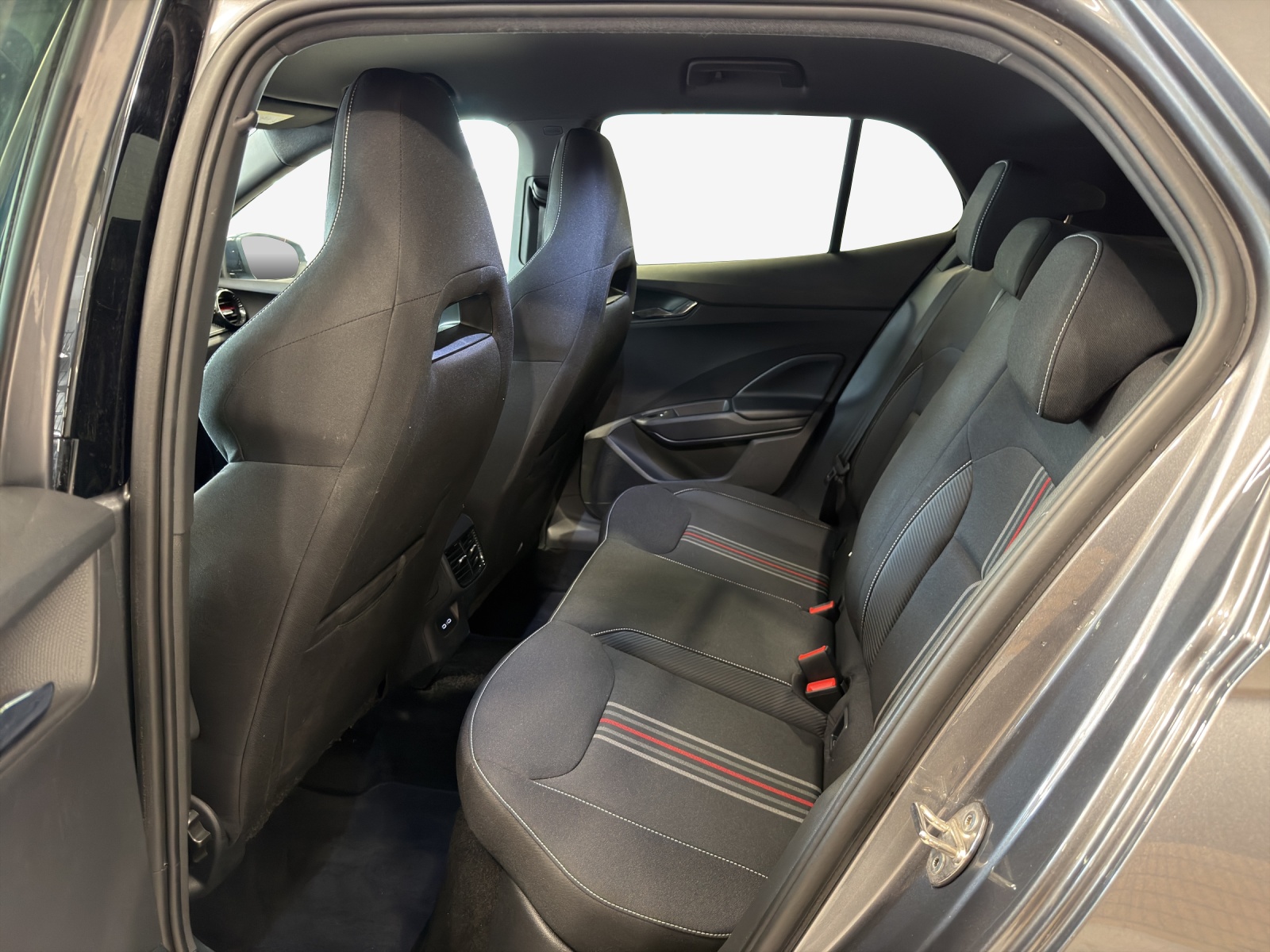 SKODA Fabia 1.5 TSI Monte Carlo DSG-image-10