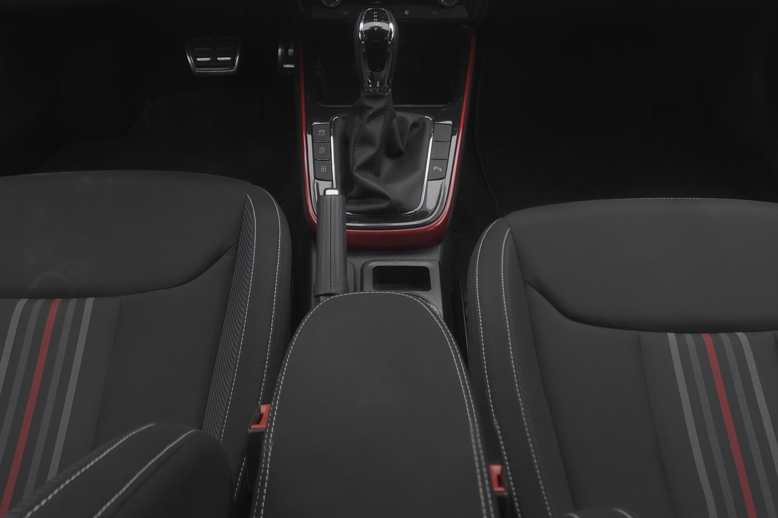 SKODA Fabia 1.5 TSI Monte Carlo DSG-image-23