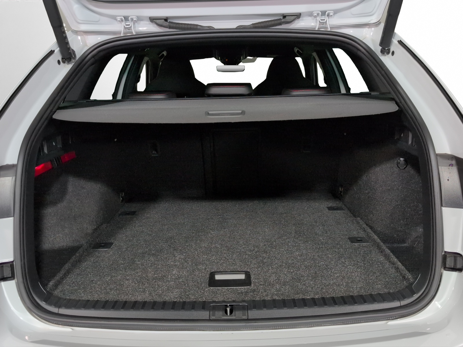 SKODA Octavia Combi 2.0 TSI DSG RS-image-14