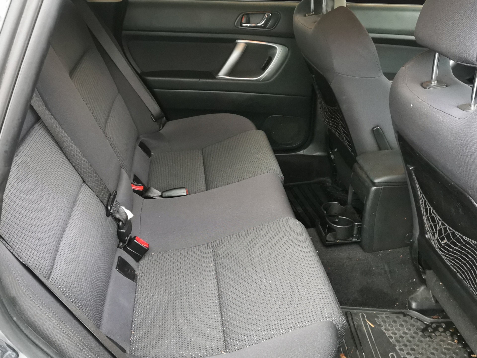 SUBARU Legacy 2.0R AWD Limited Automatic-image-15
