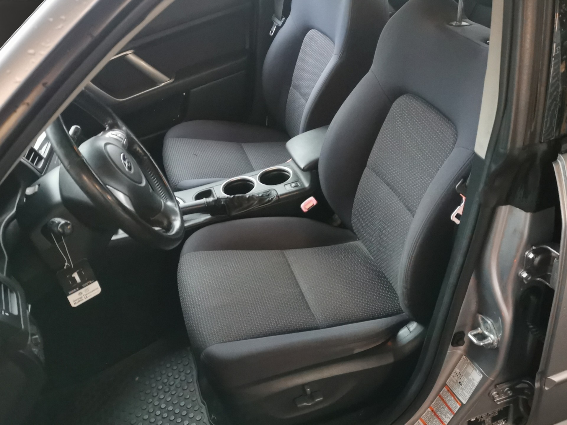 SUBARU Legacy 2.0R AWD Limited Automatic-image-11