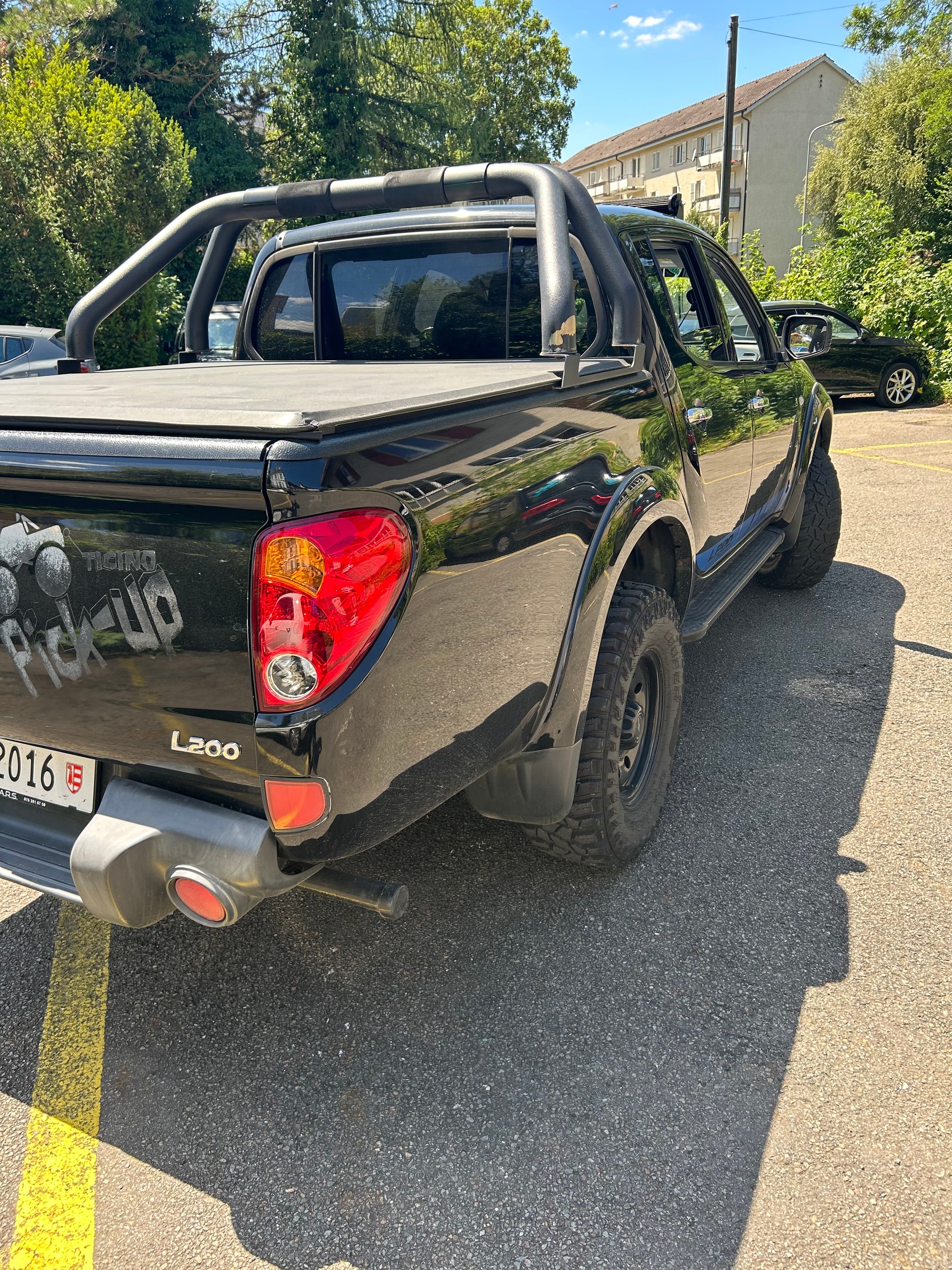 MITSUBISHI 2.5 DID 136 4x4 Invite-image-3
