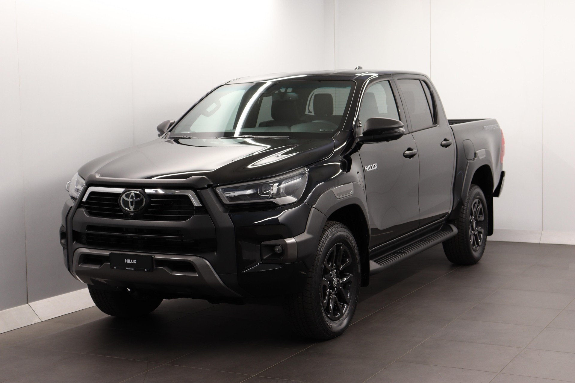 TOYOTA Hilux Double Cab.-Pick-up 2.8 D-4D MHEV 204 Invincible