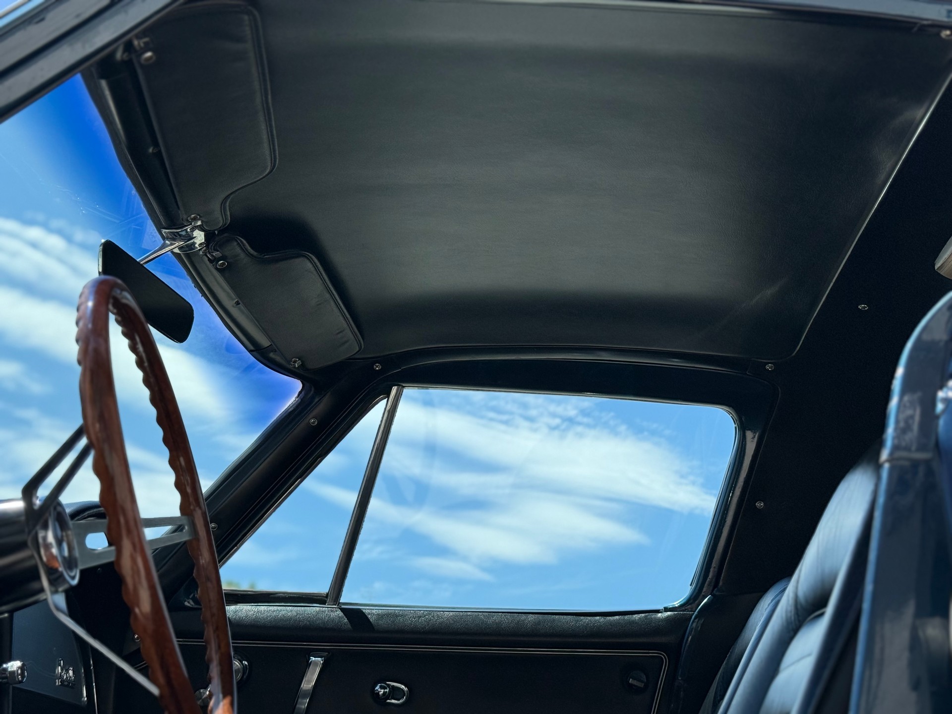 CHEVROLET CORVETTE-image-7