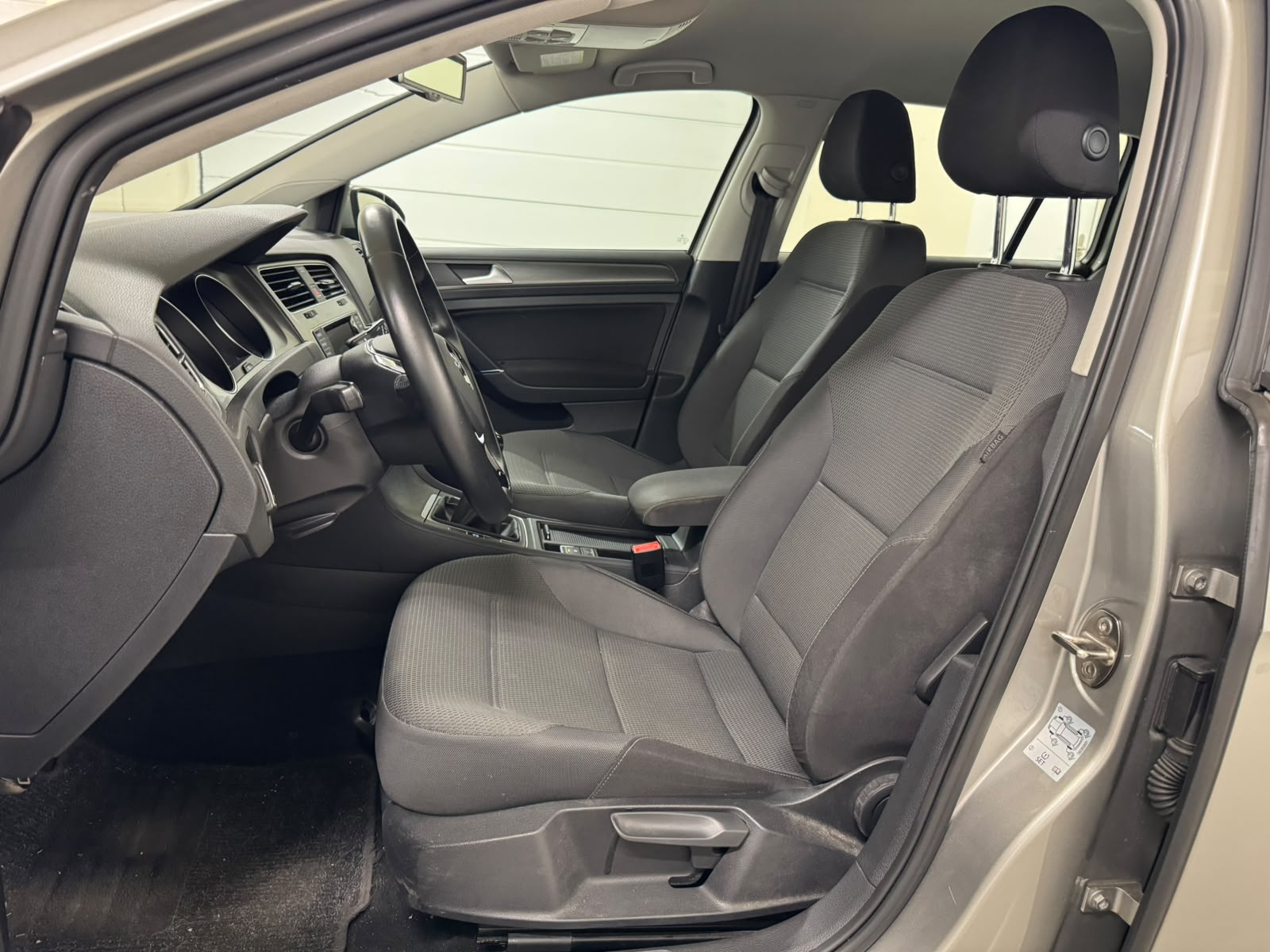 VW Golf Variant 1.4 TSI Comfortline-image-11