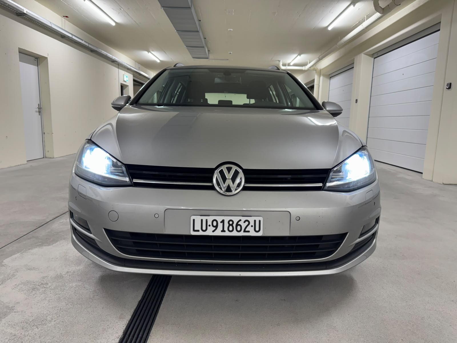 VW Golf Variant 1.4 TSI Comfortline-image-9