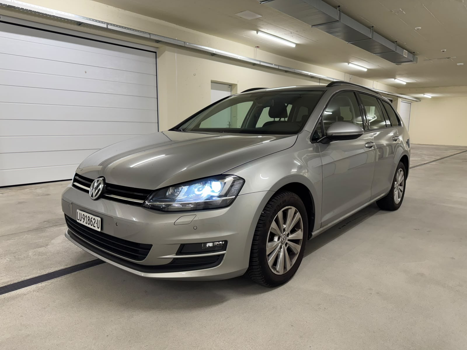 VW Golf Variant 1.4 TSI Comfortline-image-0