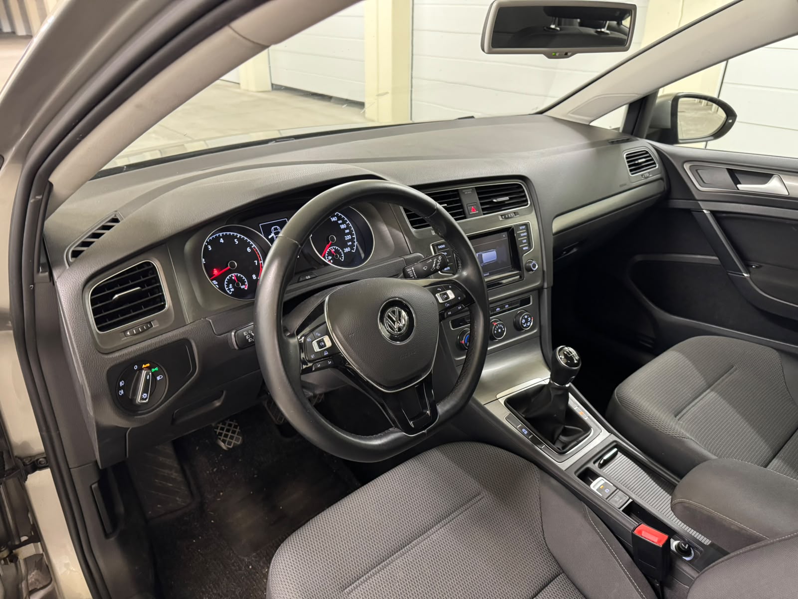 VW Golf Variant 1.4 TSI Comfortline-image-10