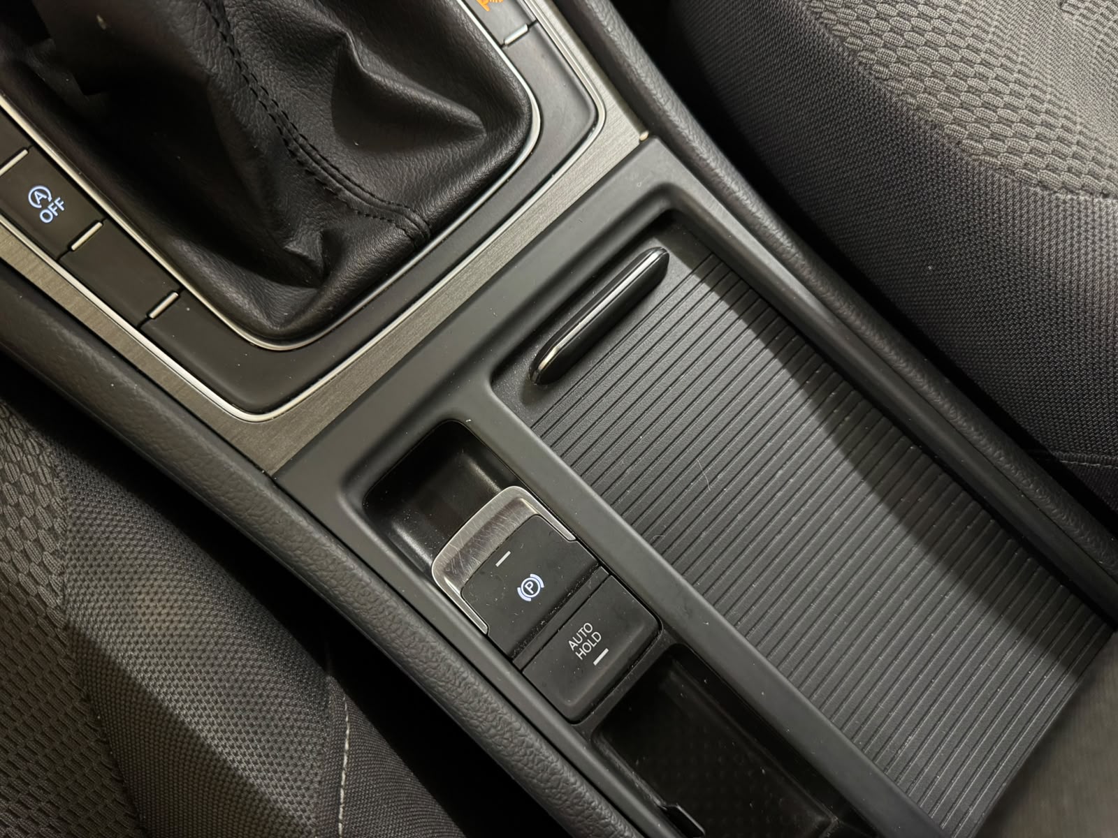 VW Golf Variant 1.4 TSI Comfortline-image-17