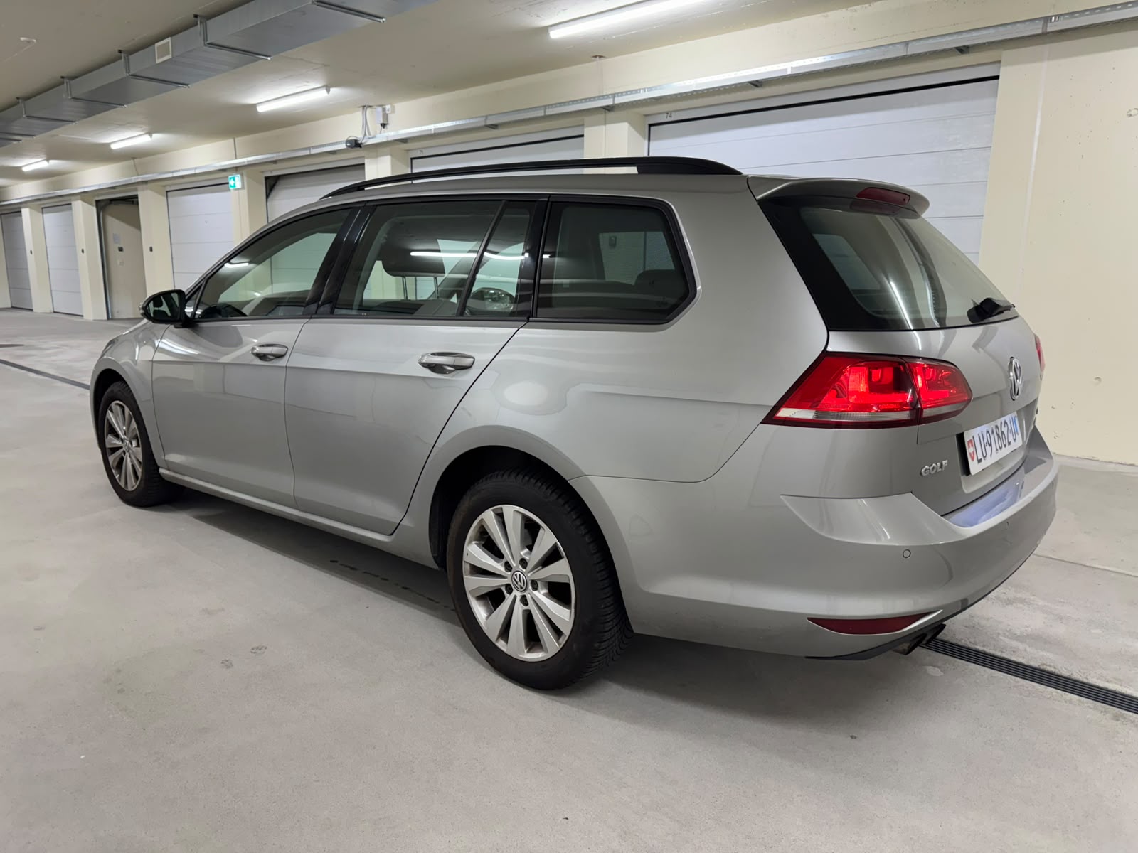 VW Golf Variant 1.4 TSI Comfortline-image-4