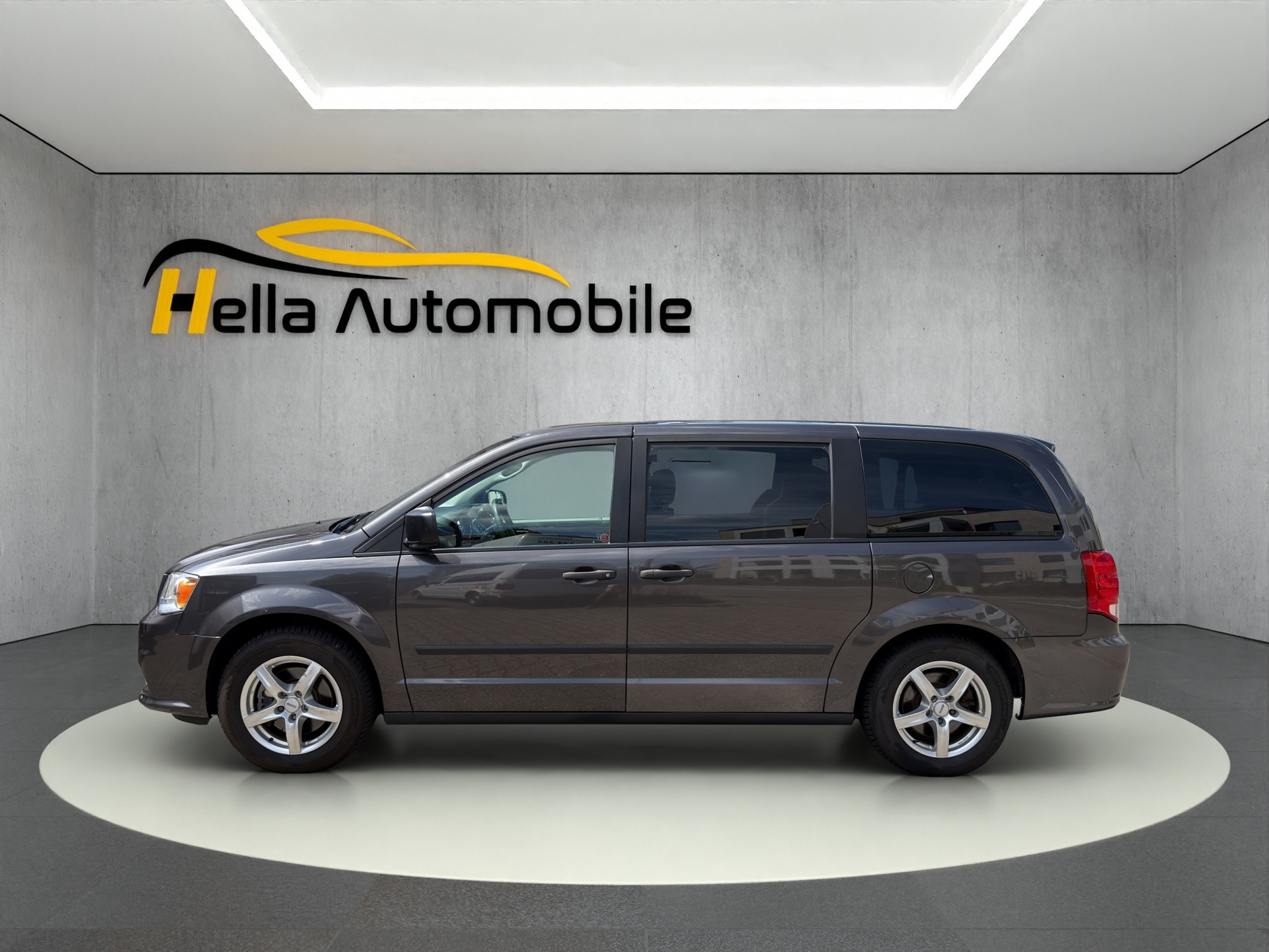 DODGE Caravan-image-2