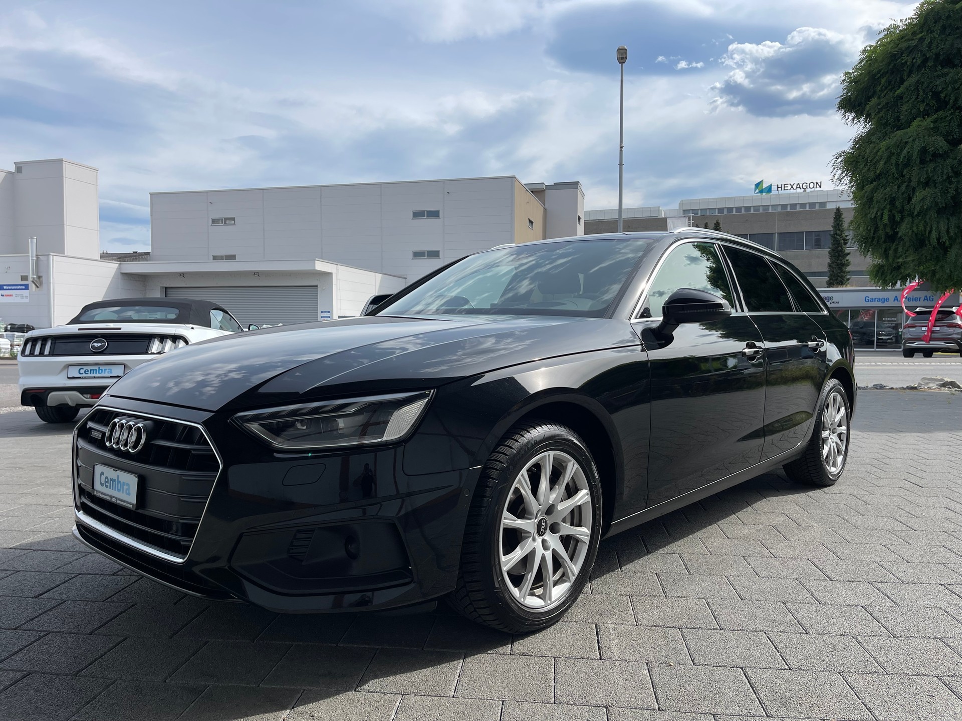 AUDI A4 Avant 40 TDI quattro S-tronic-image-0
