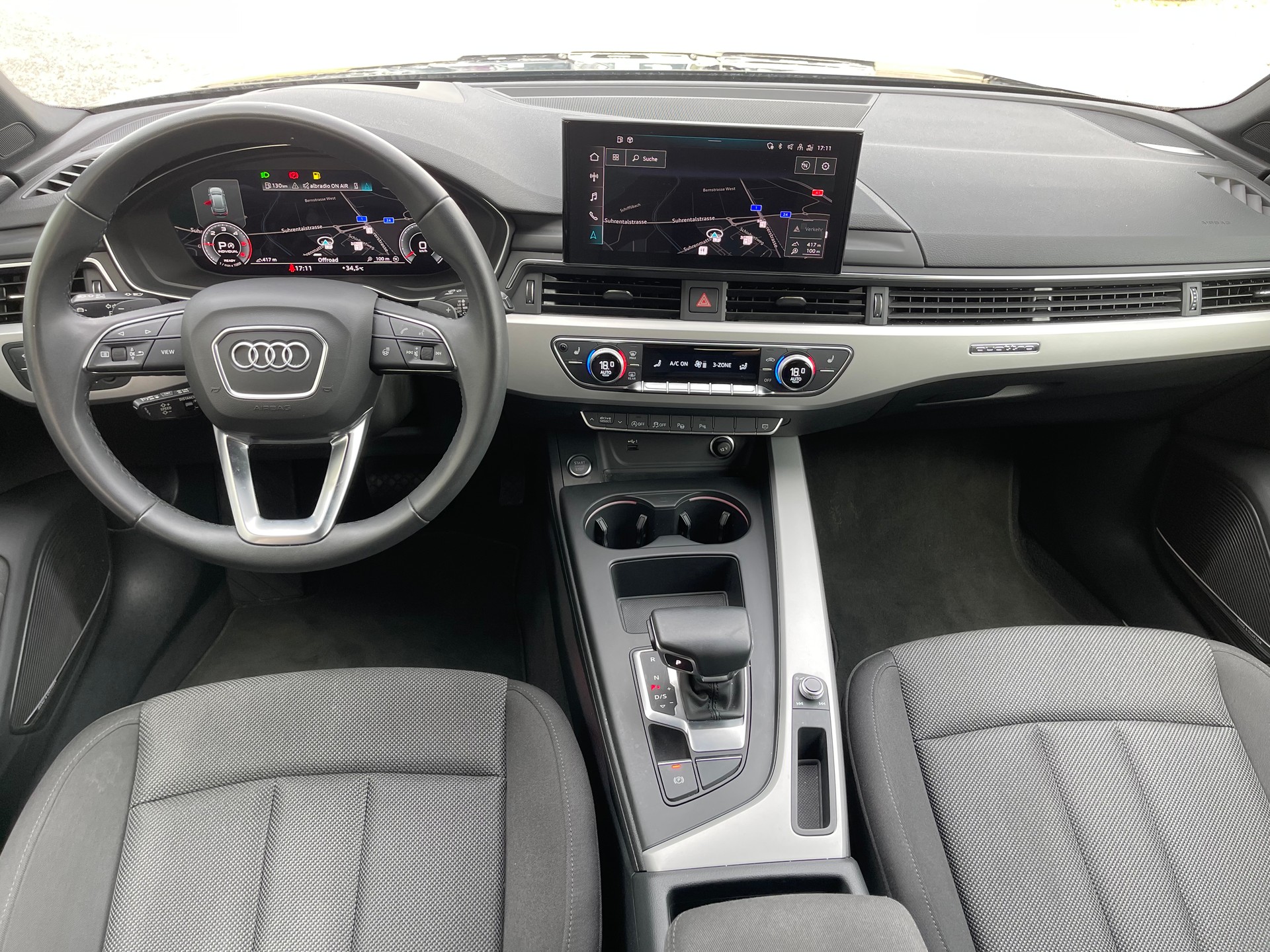 AUDI A4 Avant 40 TDI quattro S-tronic-image-9