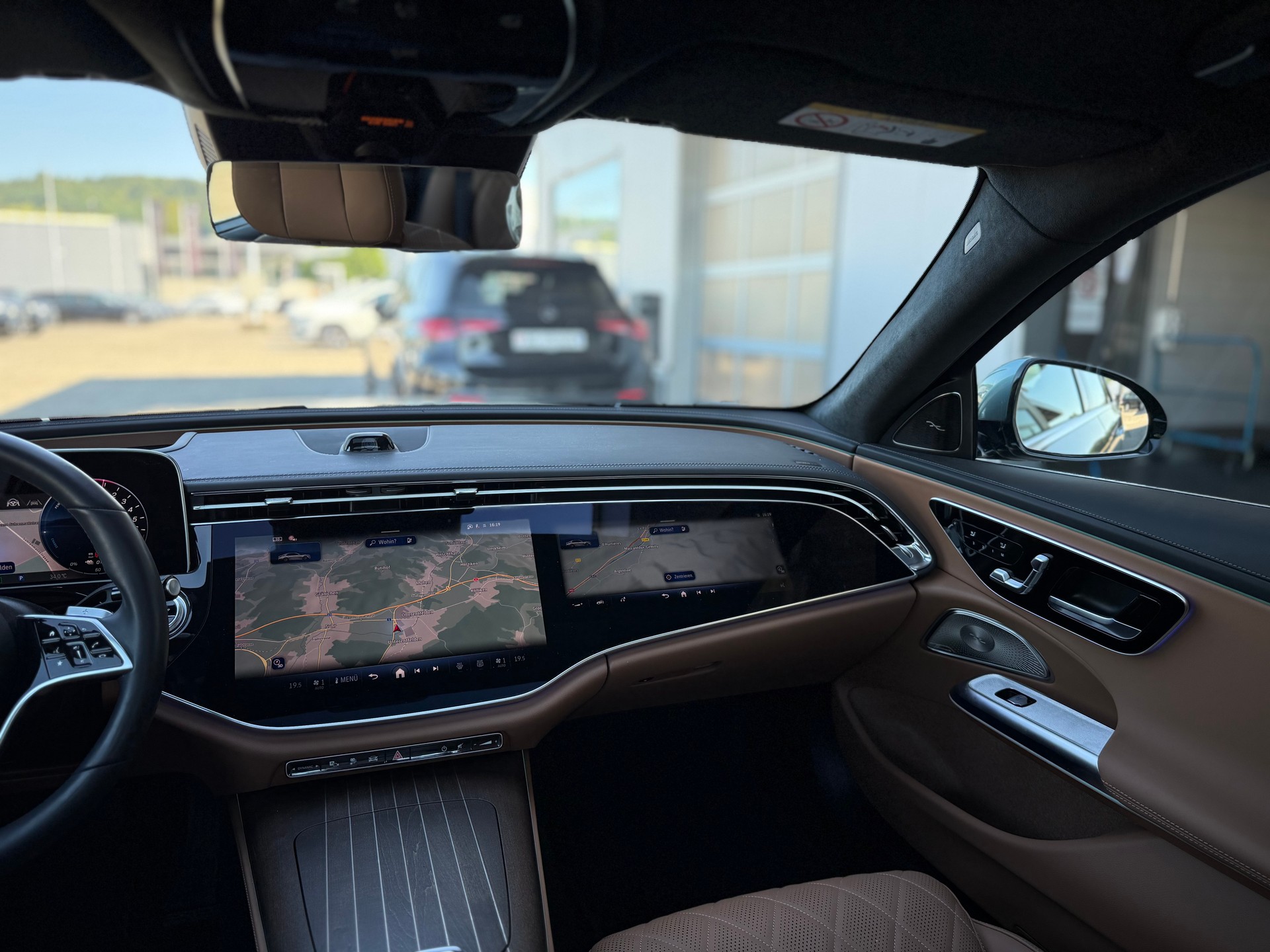 MERCEDES-BENZ E 400 e EXCLUSIVE 4Matic 9G-Tronic-image-7