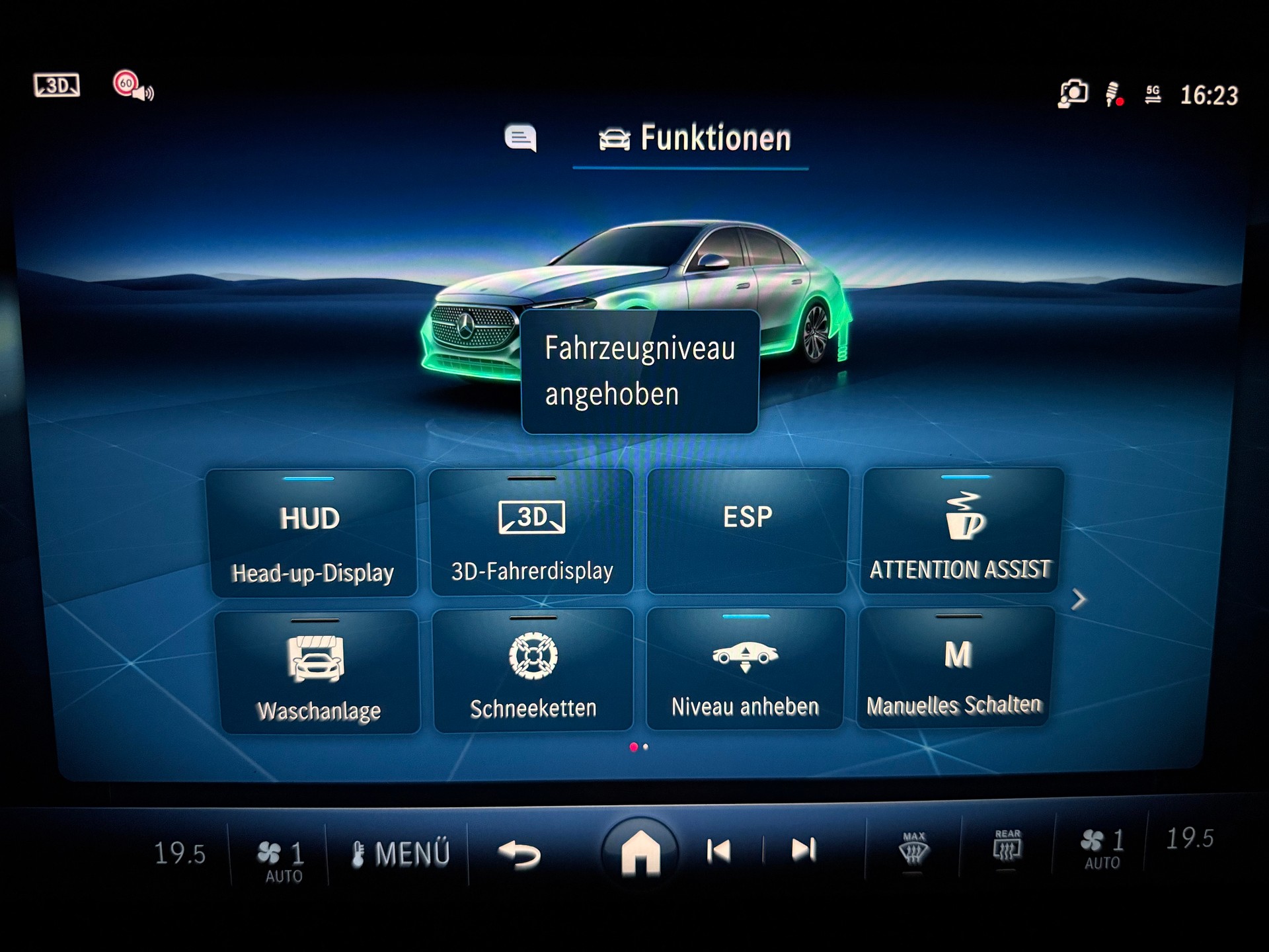 MERCEDES-BENZ E 400 e EXCLUSIVE 4Matic 9G-Tronic-image-15