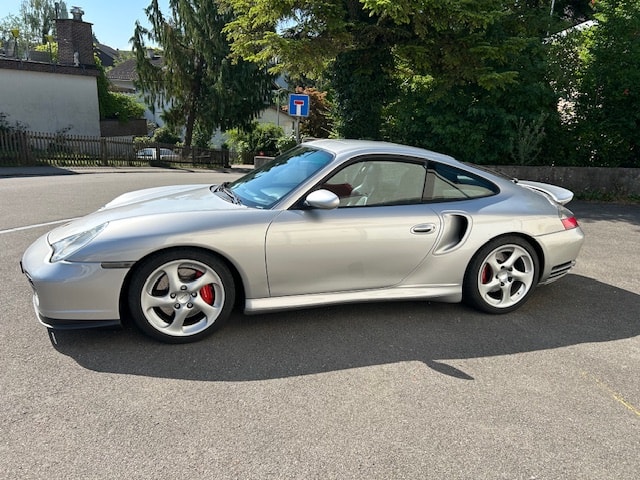 PORSCHE 3.6 Turbo-image-1