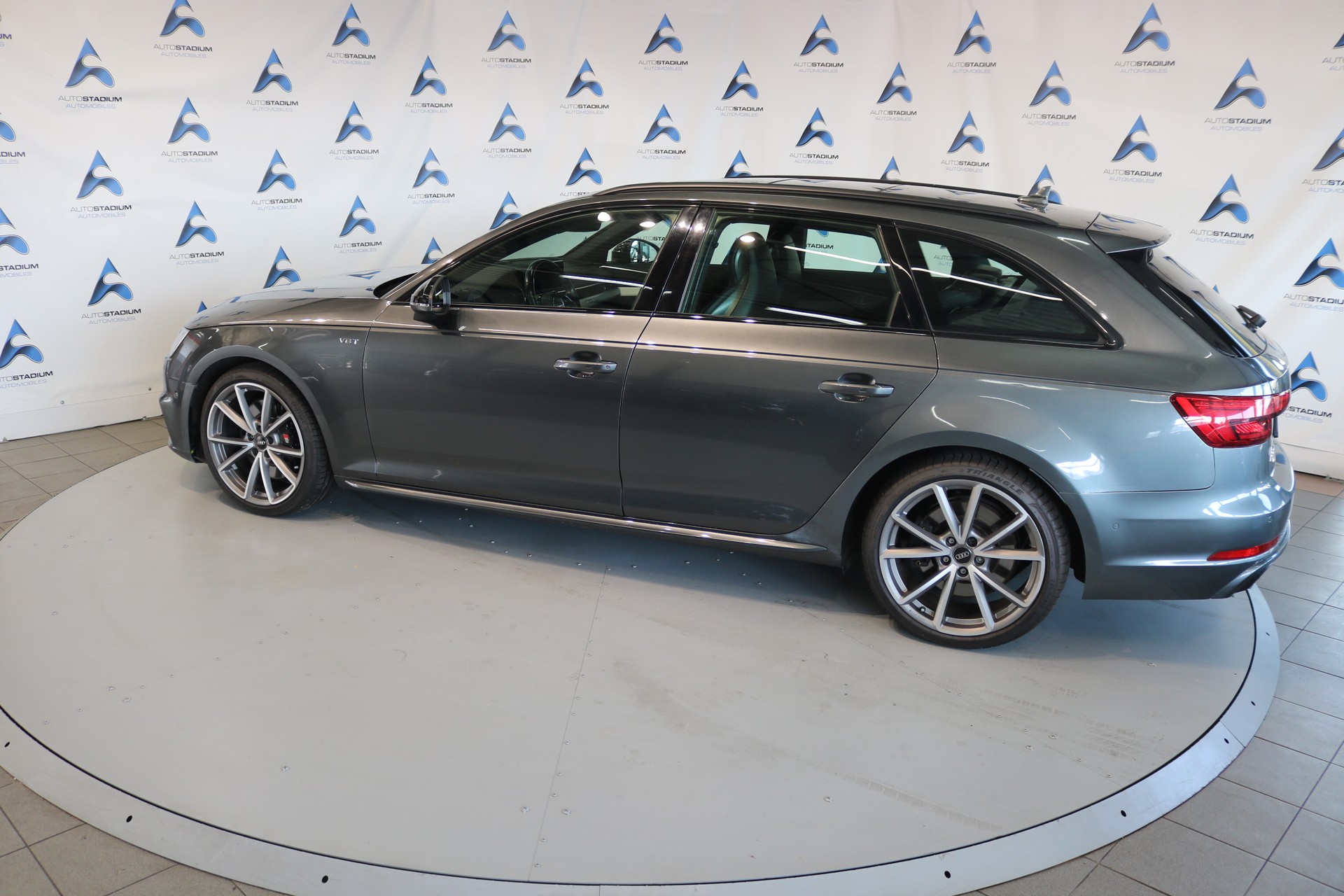 AUDI S4 Avant 3.0 TFSI quattro tiptronic-image-20