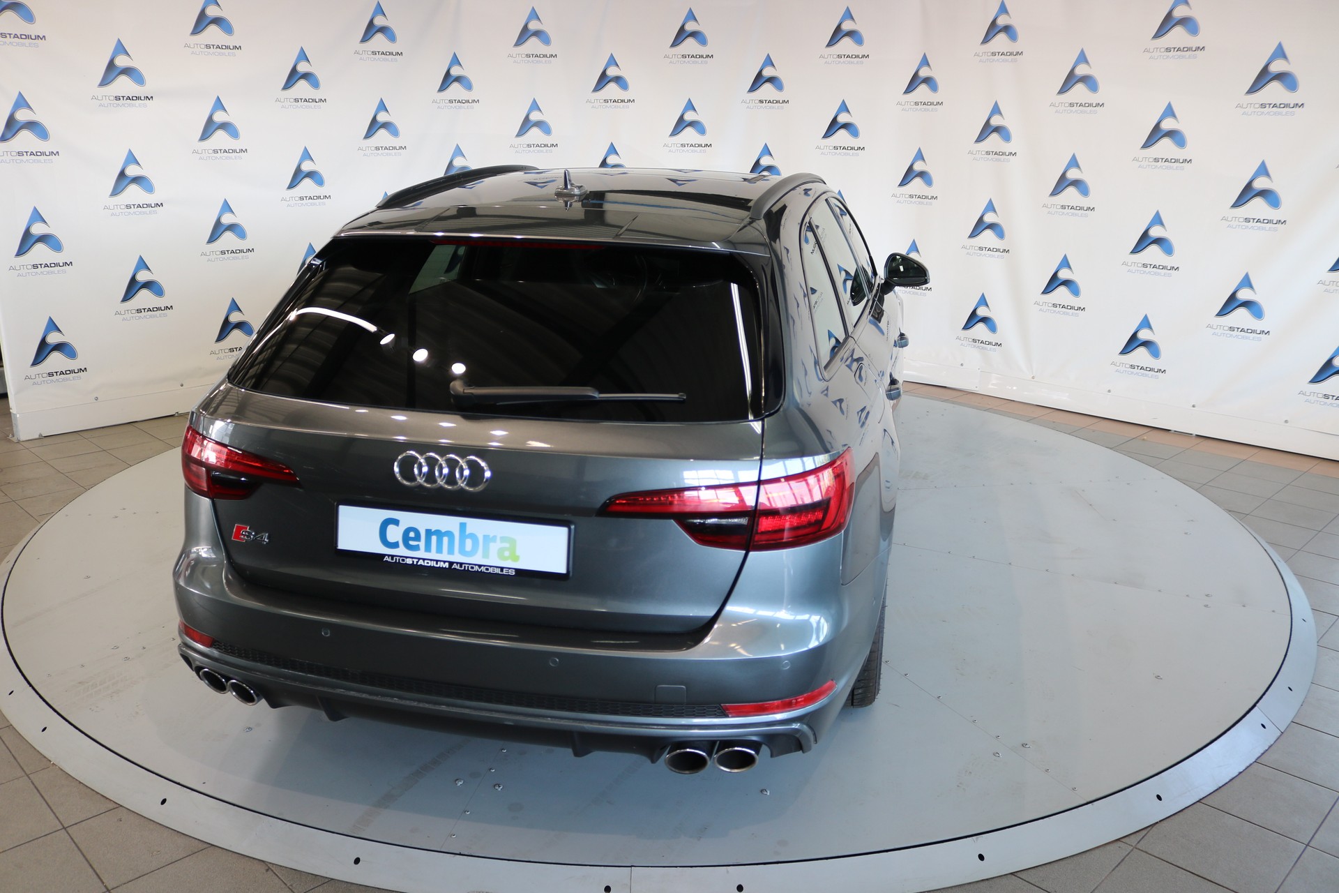 AUDI S4 Avant 3.0 TFSI quattro tiptronic-image-26