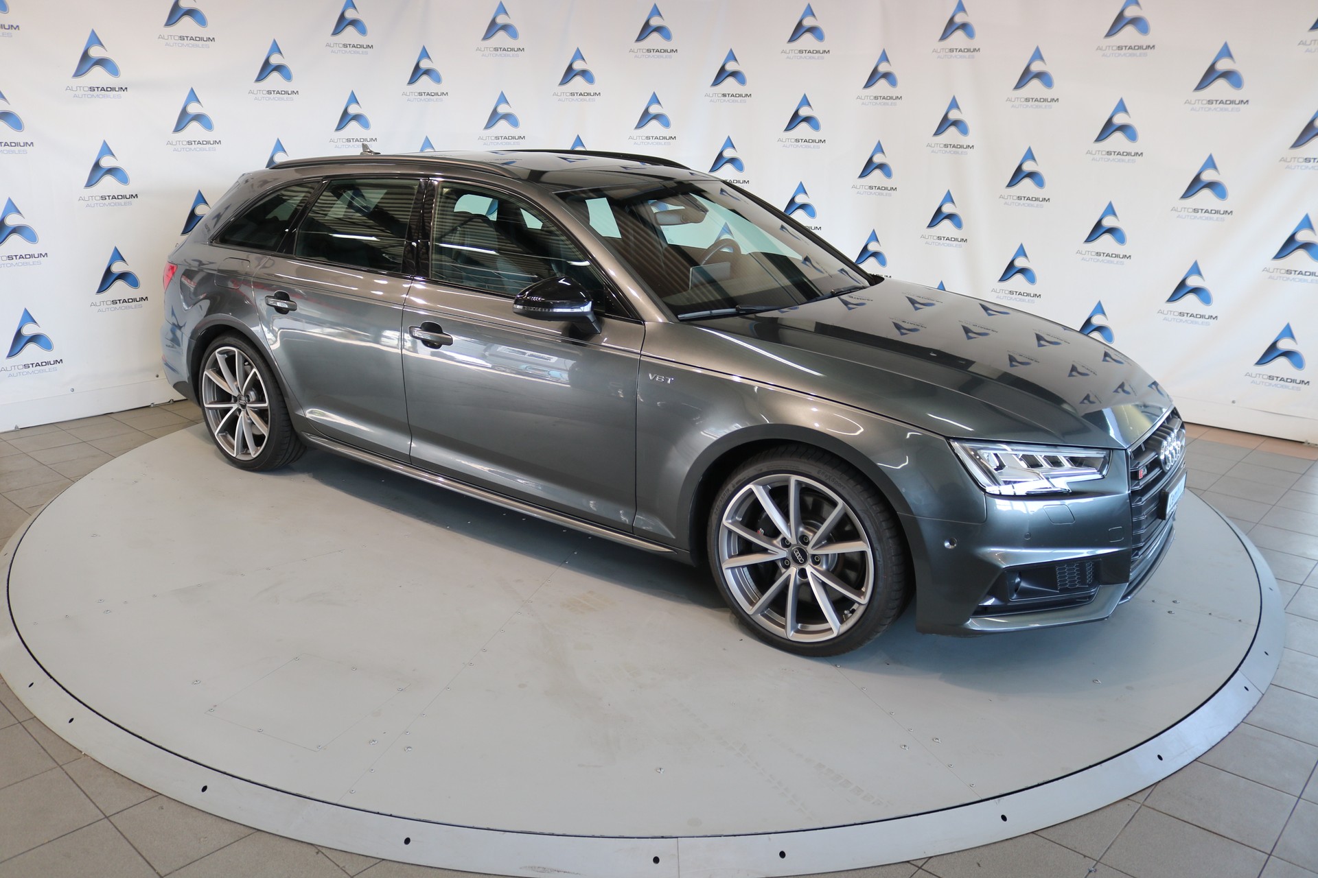 AUDI S4 Avant 3.0 TFSI quattro tiptronic-image-35