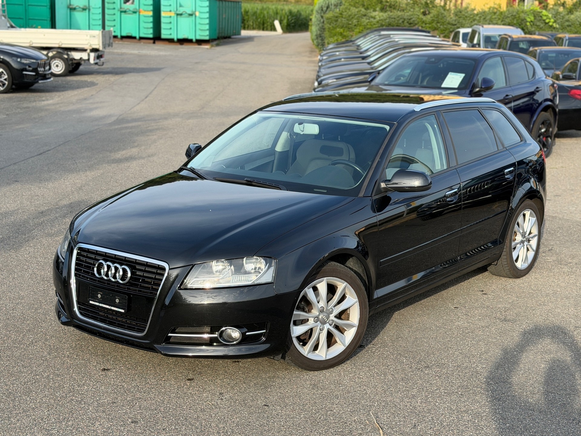AUDI A3 Sportback 2.0 TDI Ambition-image-11