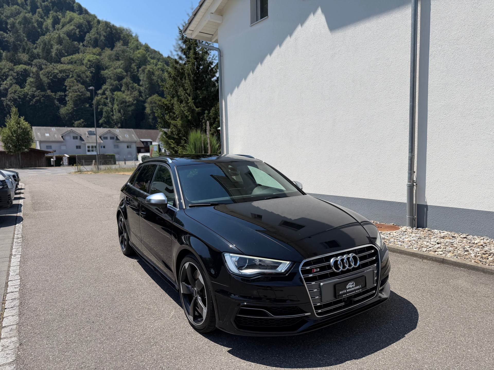 AUDI S3 Sportback 2.0 TFSI quattro S-tronic-image-1