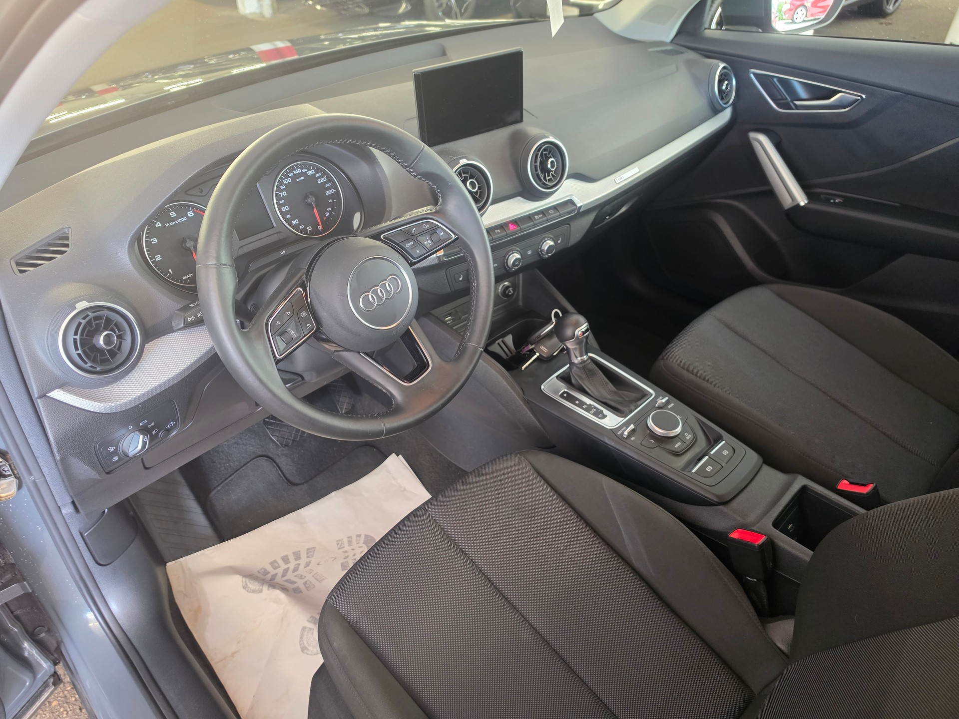 AUDI Q2 1.0 TFSI sport S-tronic-image-9