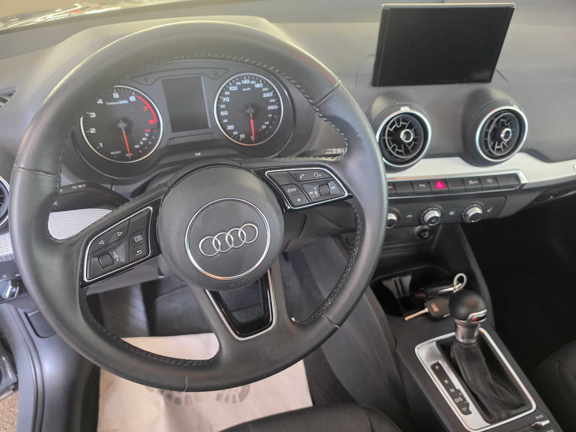 AUDI Q2 1.0 TFSI sport S-tronic-image-11
