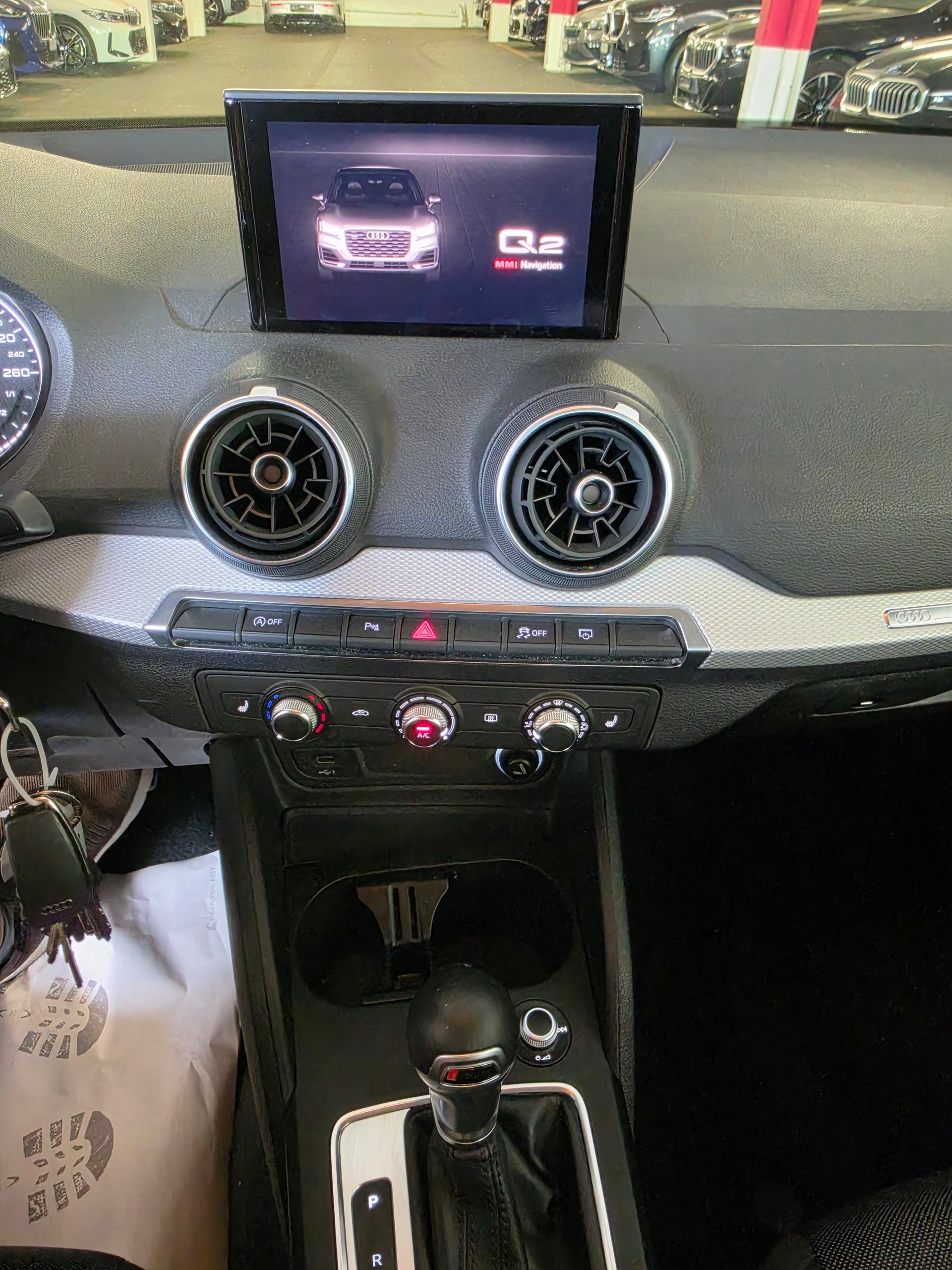 AUDI Q2 1.0 TFSI sport S-tronic-image-13